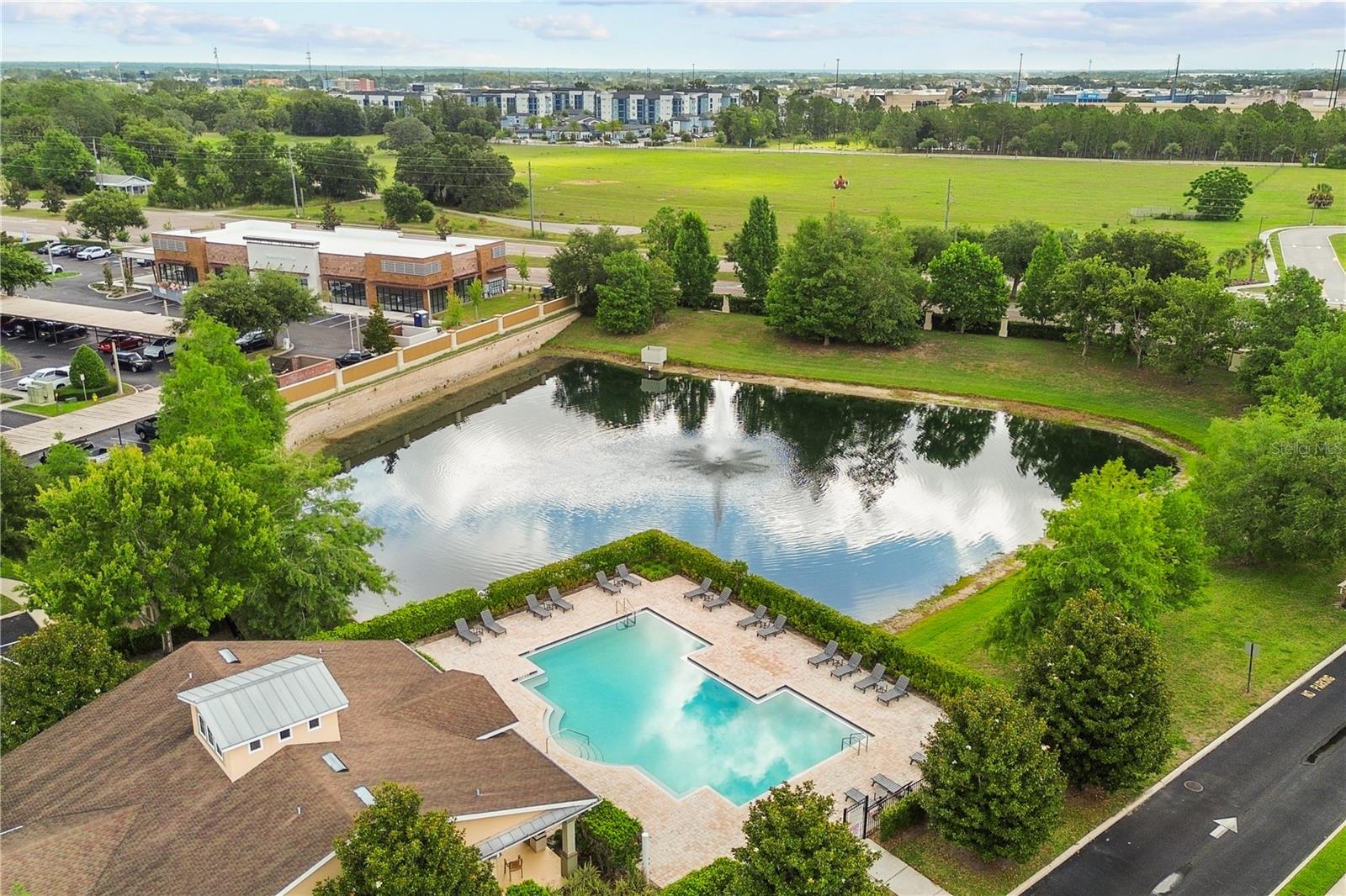 SAVANNAH PARK - Residential