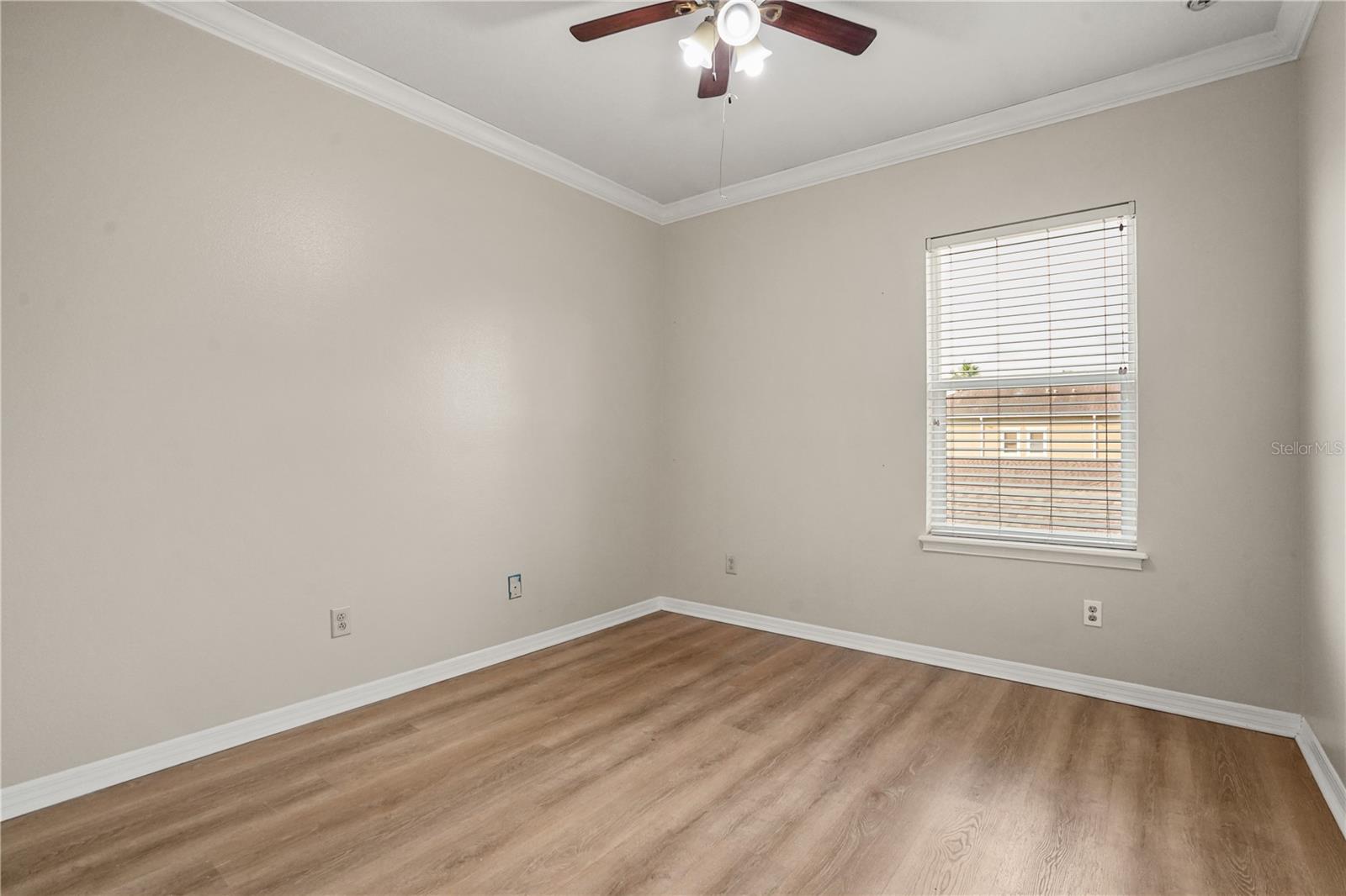 SAVANNAH PARK - Residential