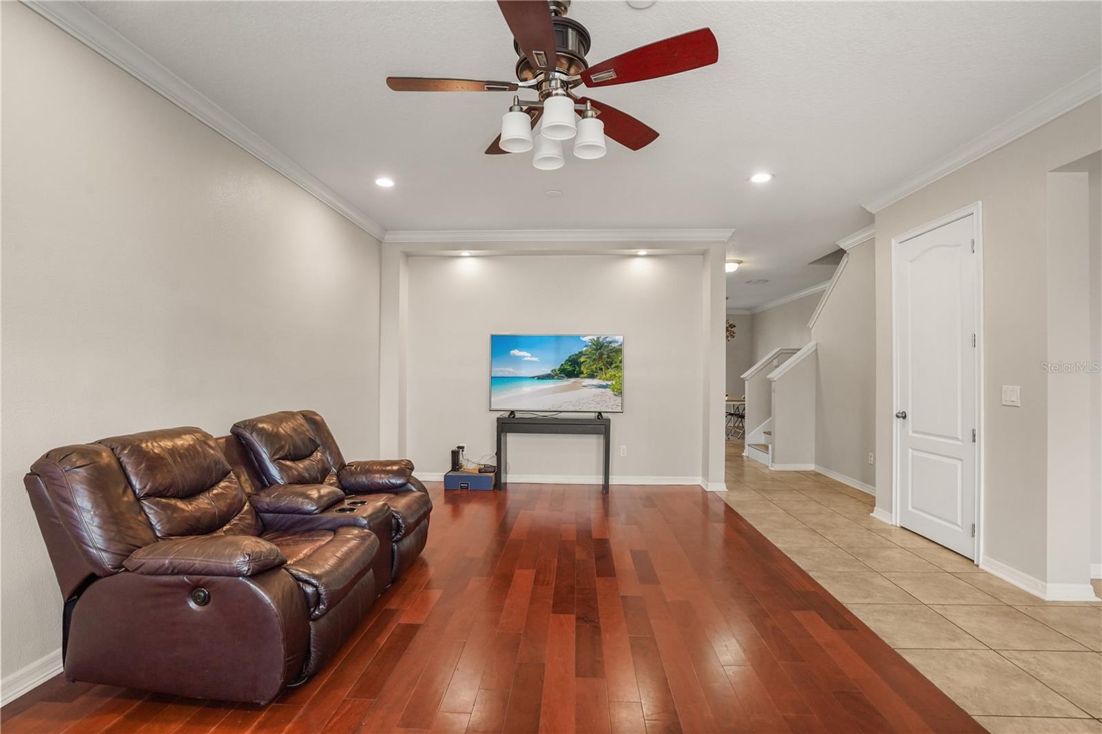 SAVANNAH PARK - Residential