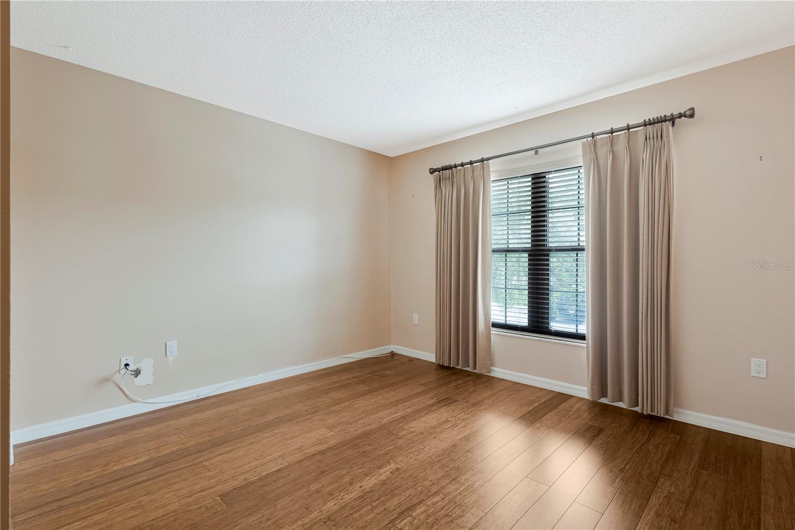 CRYSTAL LAKE CONDO - Residential