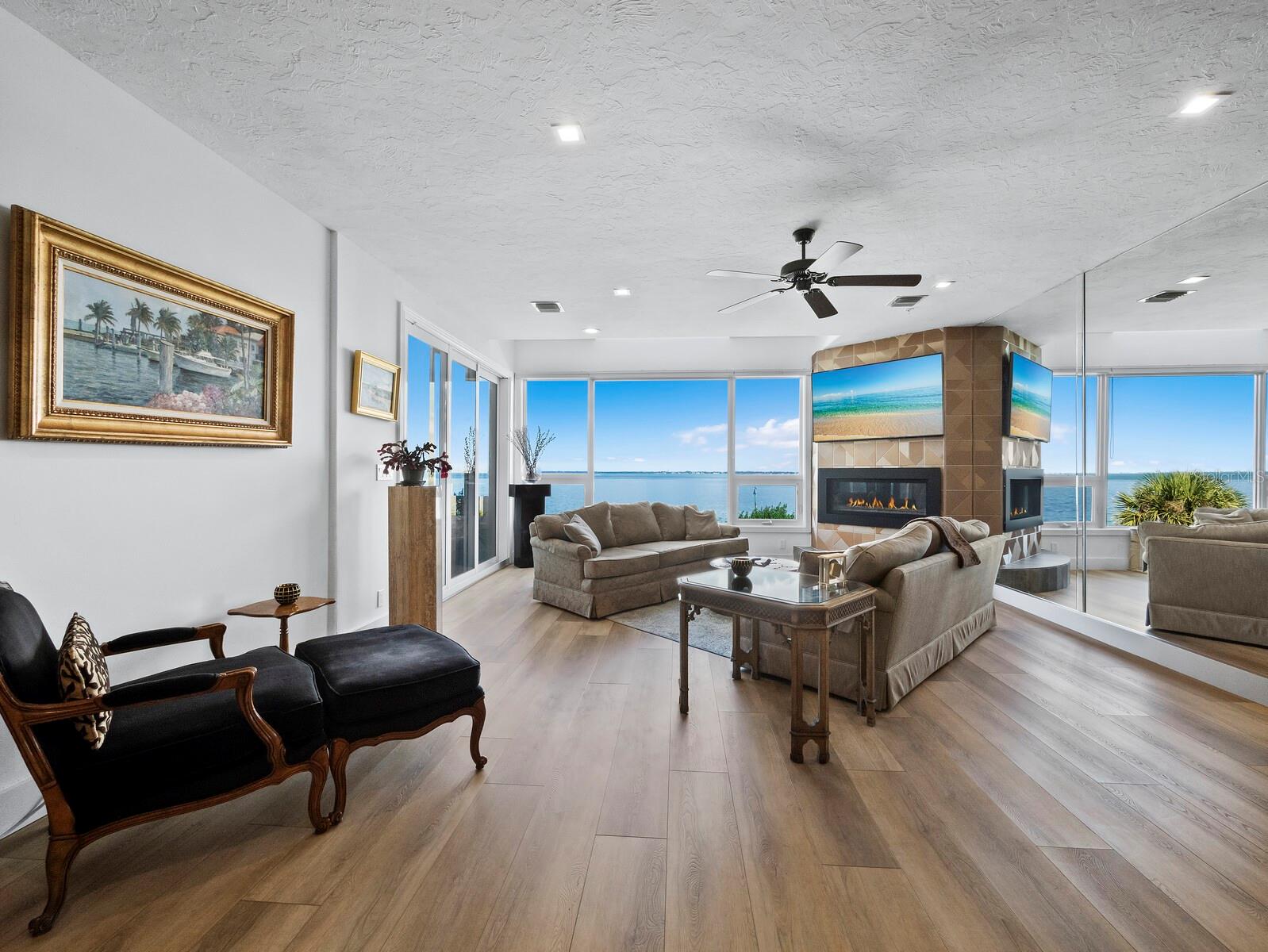 TANGERINE BAY CLUB - Residential
