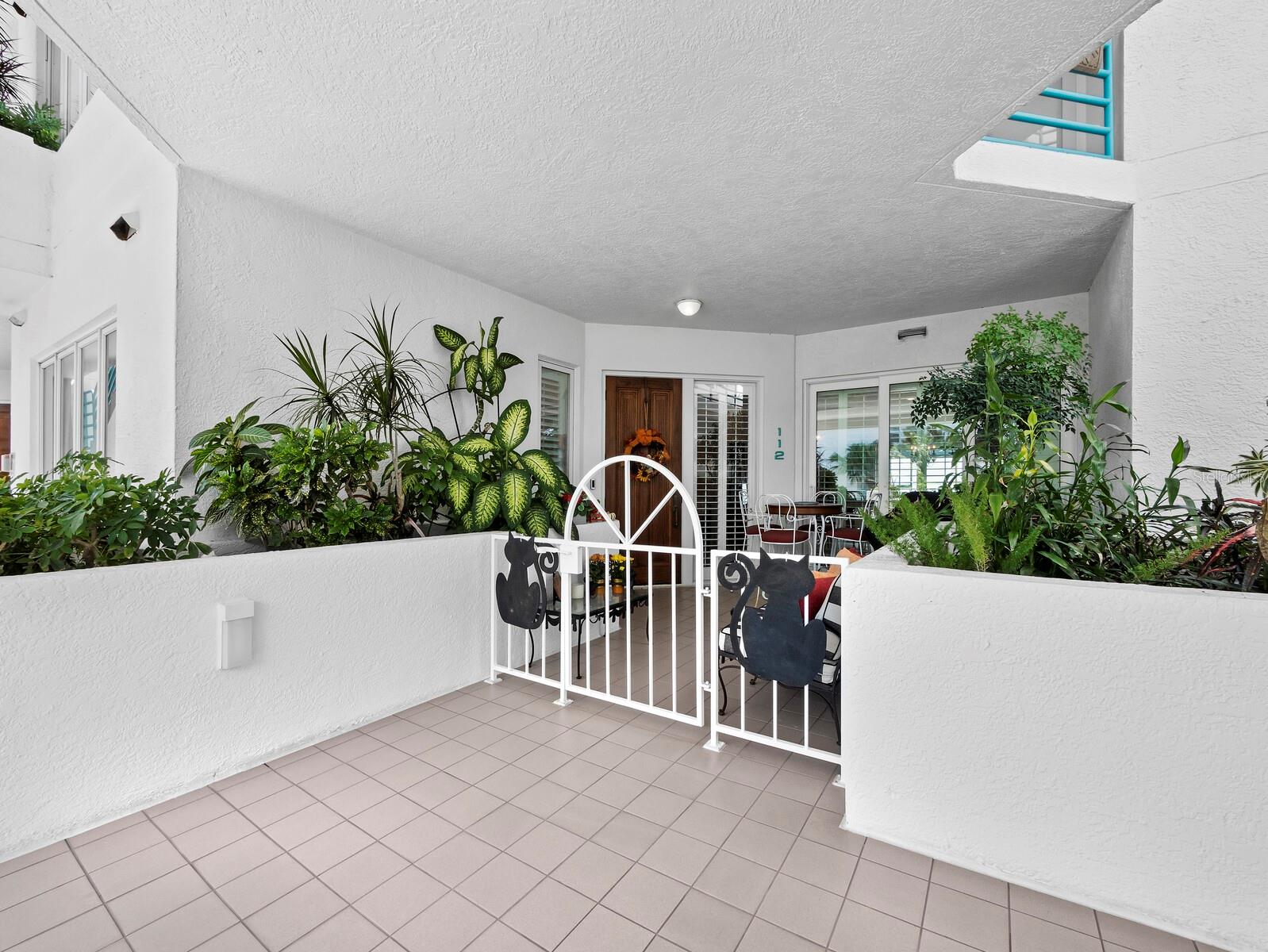 TANGERINE BAY CLUB - Residential