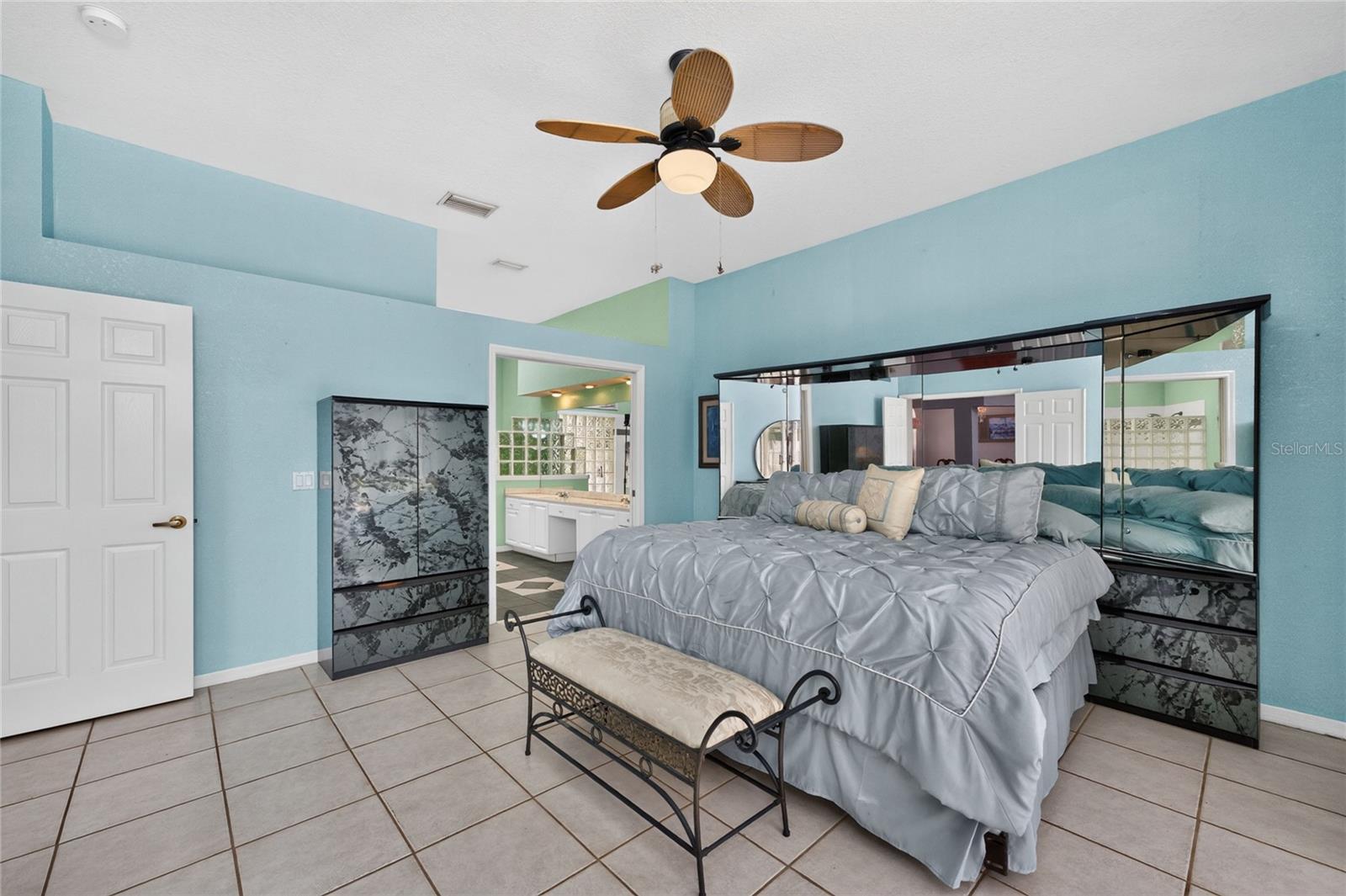 PUNTA GORDA ISLES SEC 18 - Residential