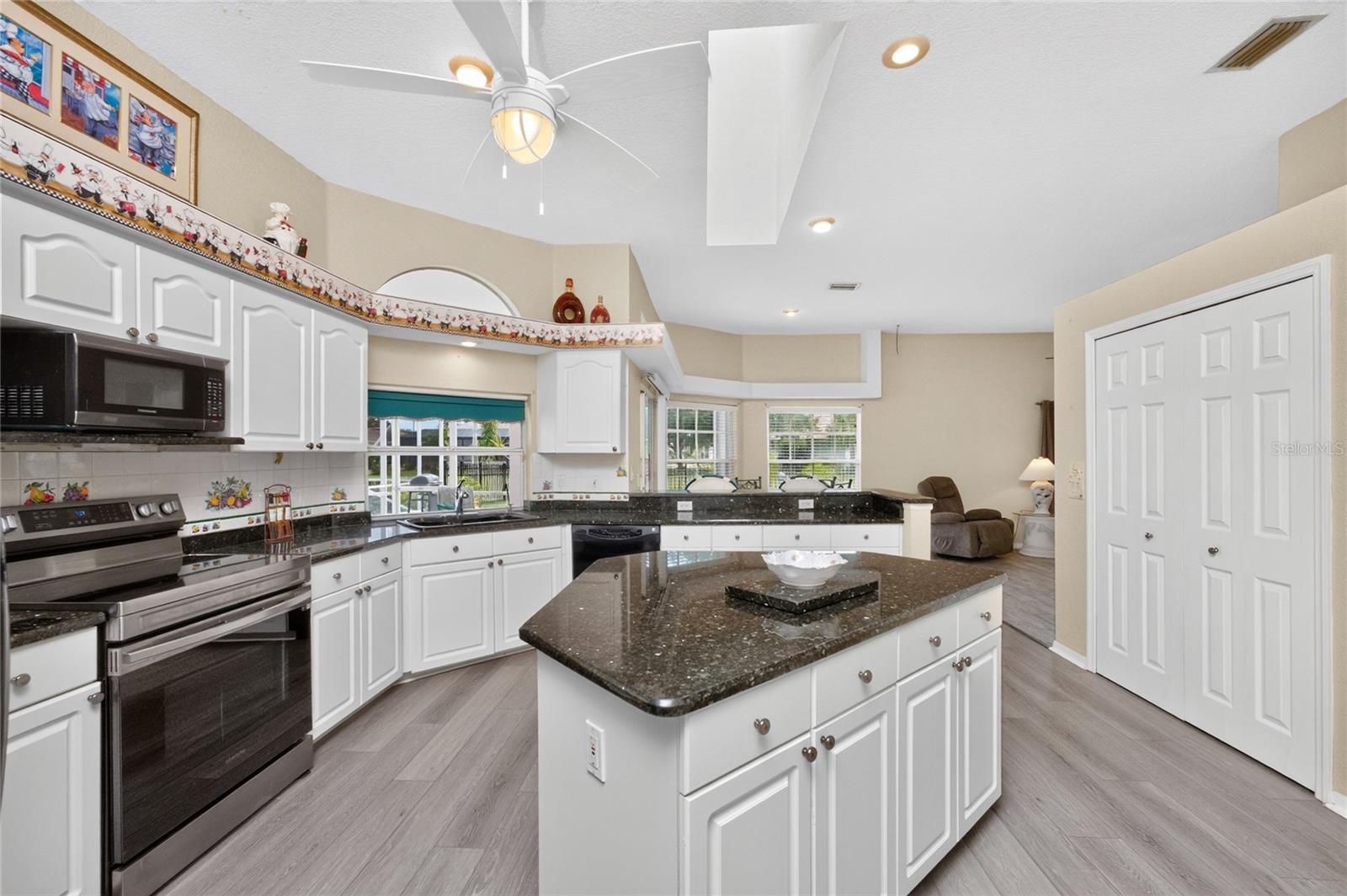 PUNTA GORDA ISLES SEC 18 - Residential