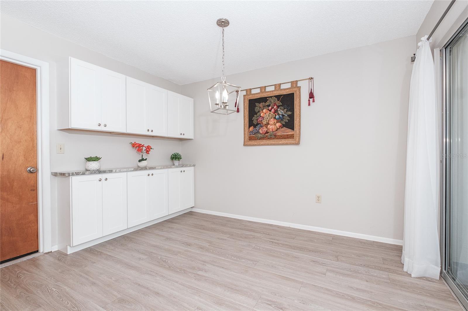 FOXWOOD - Residential