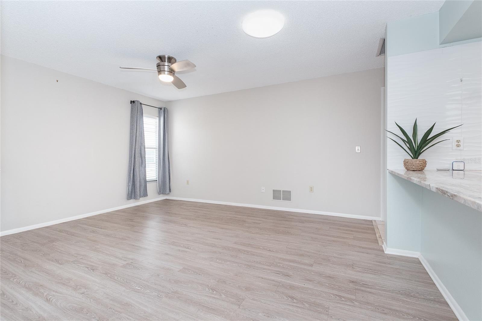 FOXWOOD - Residential
