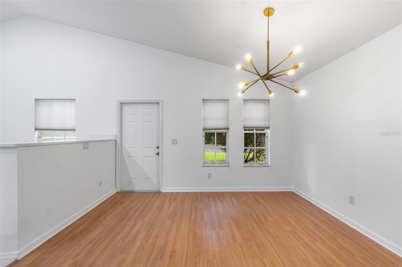 RIVER OAKS I CONDO - Residential