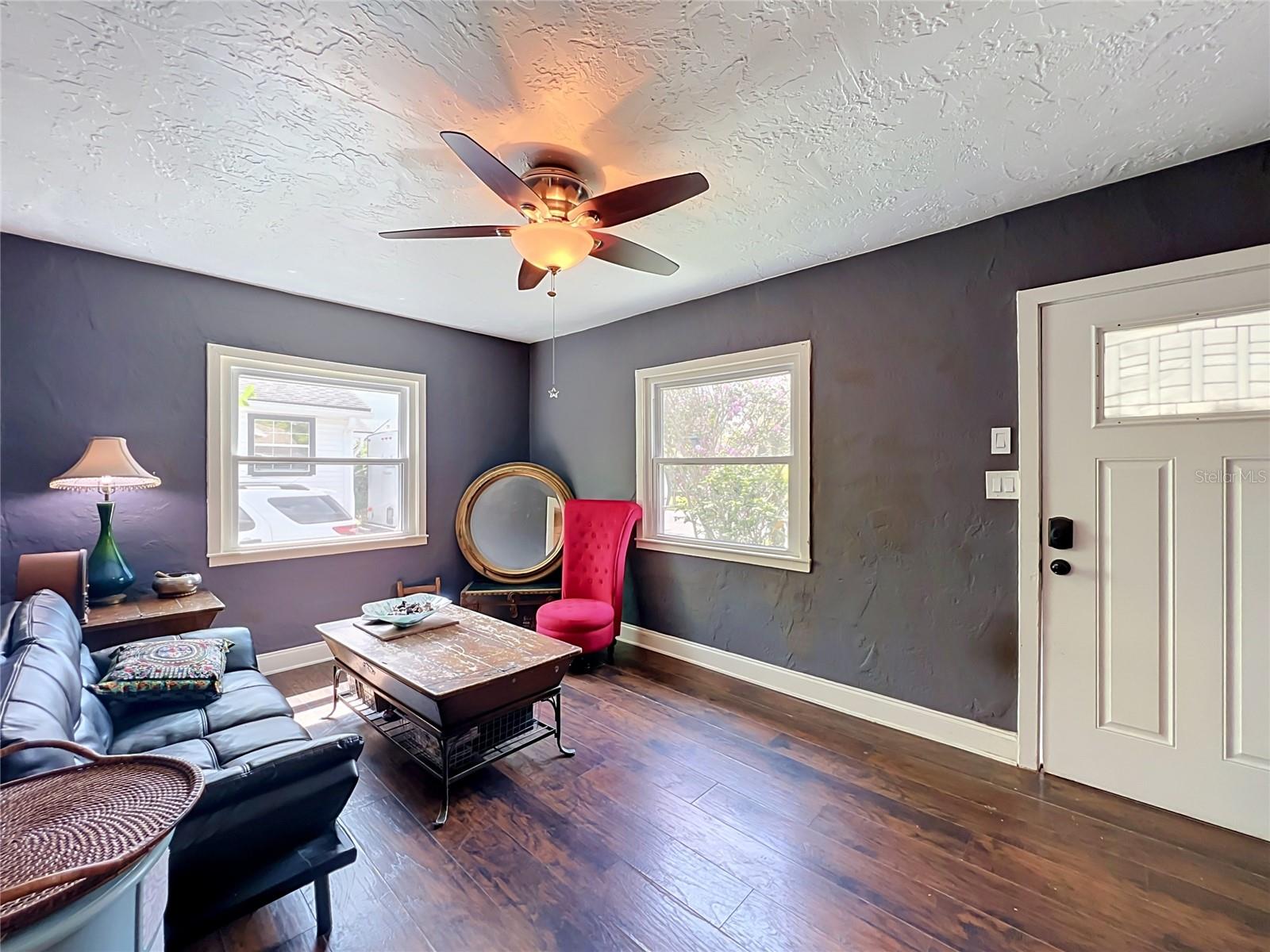 PELHAM PARK 1ST ADD - Residential
