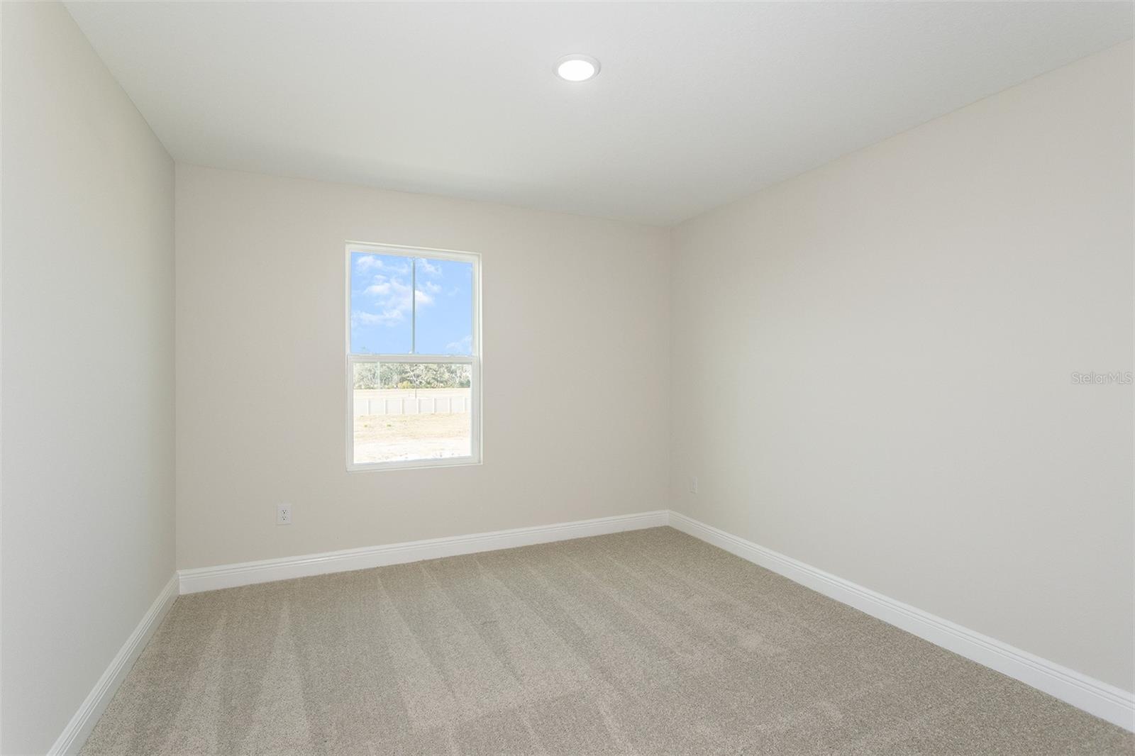 PASADENA WOODS - Residential