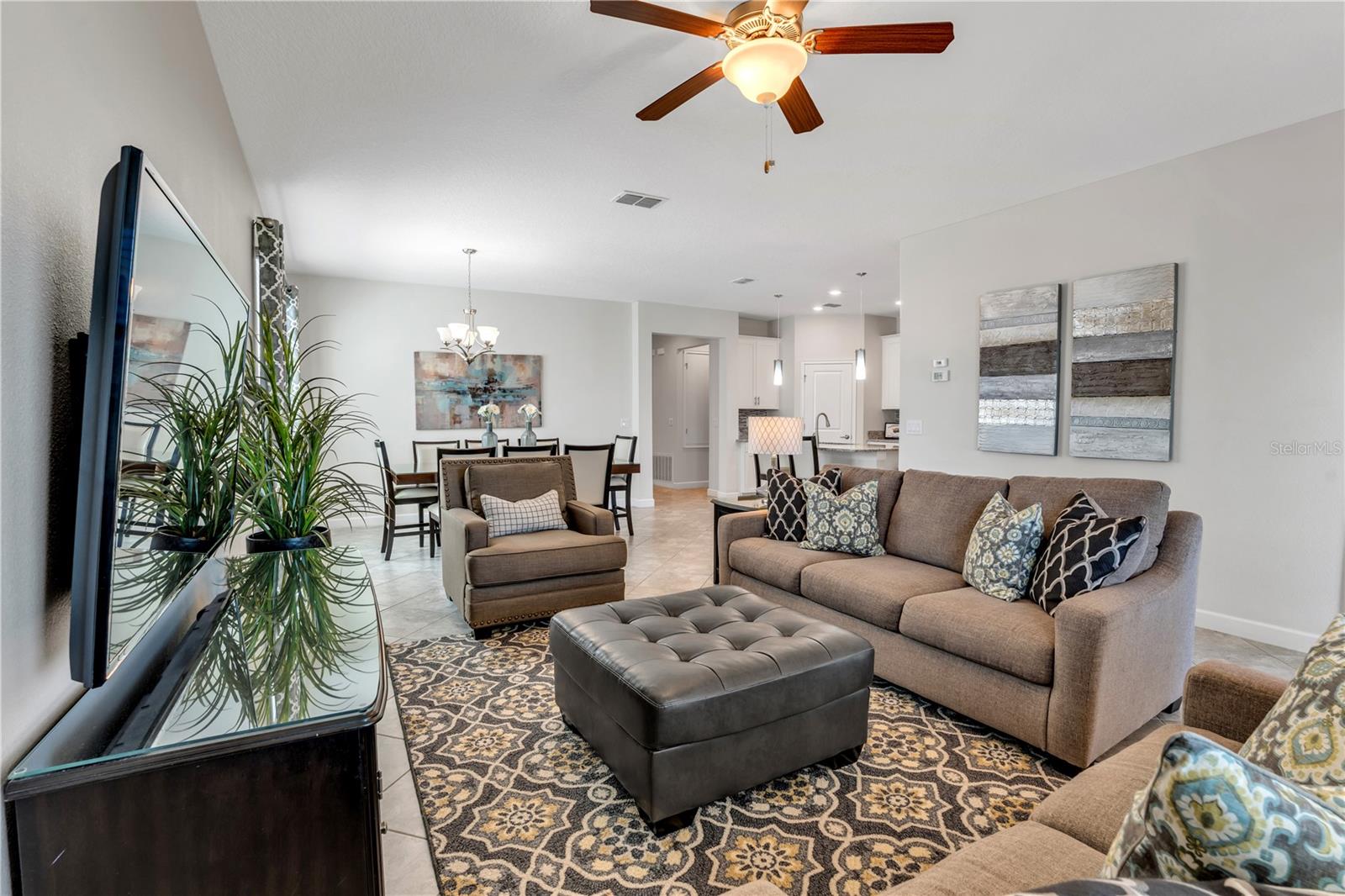 STONEYBROOK SOUTH PH F-1 - Residential Lease