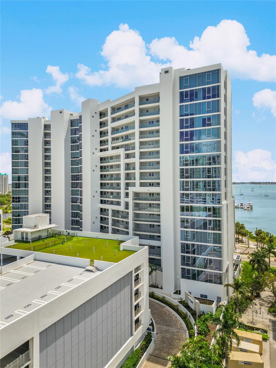 VUE SARASOTA BAY - Residential
