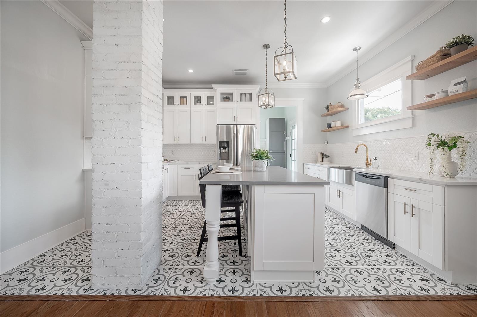 SEMINOLE HEIGHTS - Residential Lease