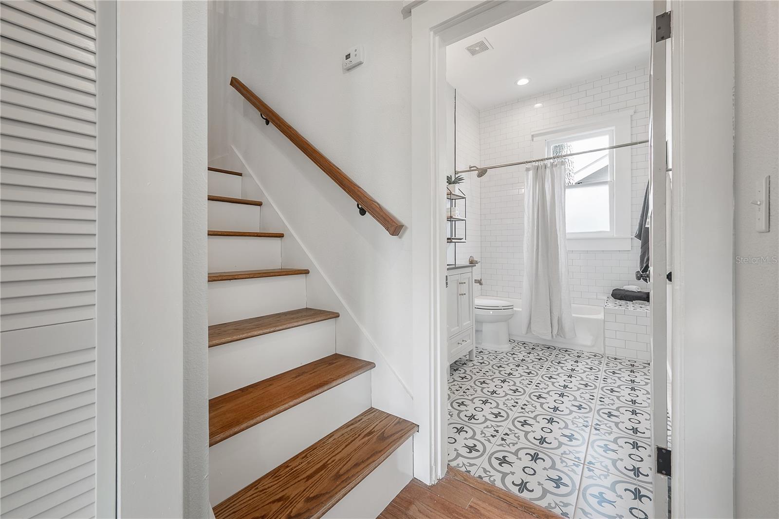 SEMINOLE HEIGHTS - Residential Lease