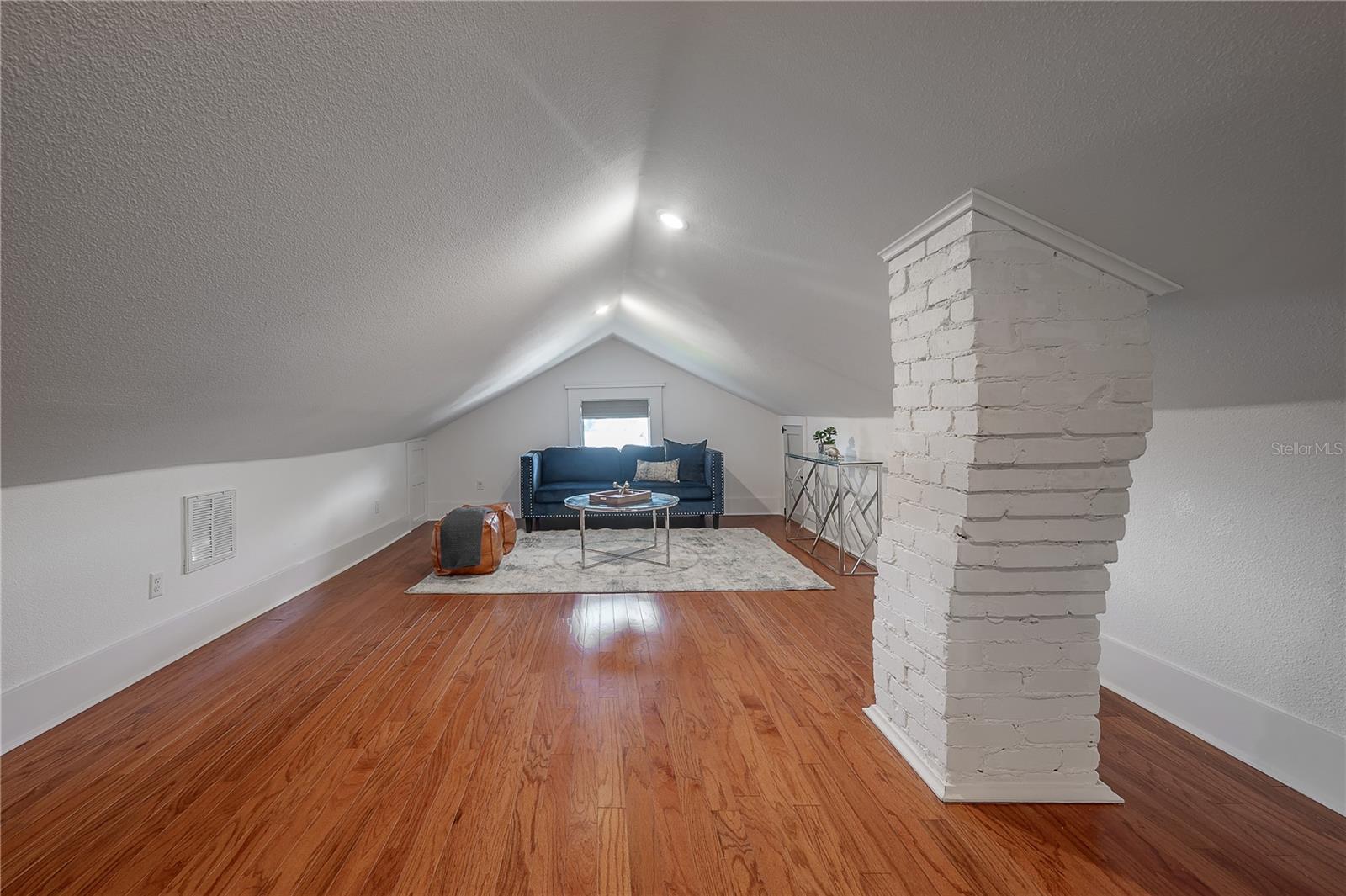 SEMINOLE HEIGHTS - Residential Lease