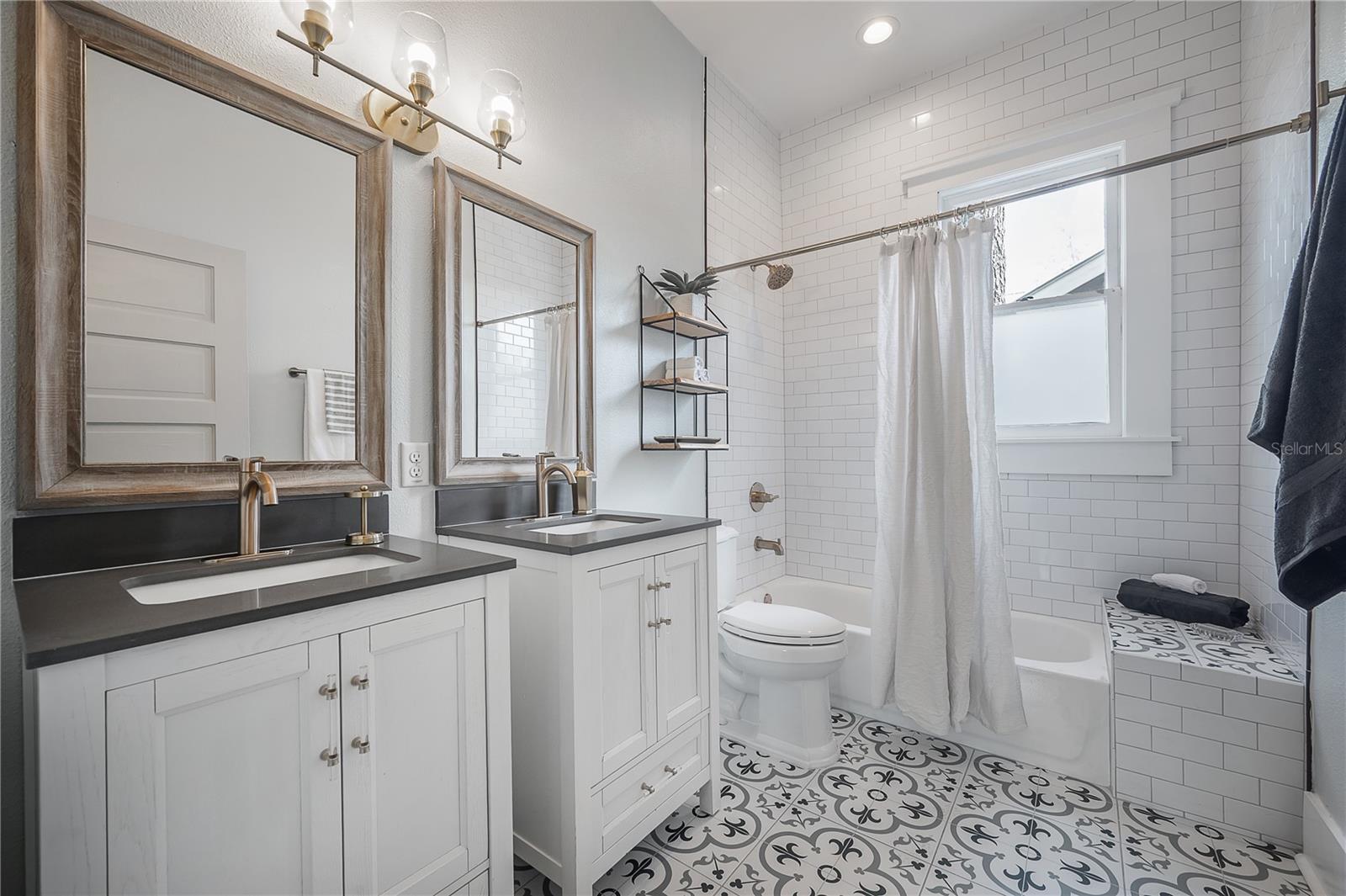 SEMINOLE HEIGHTS - Residential Lease