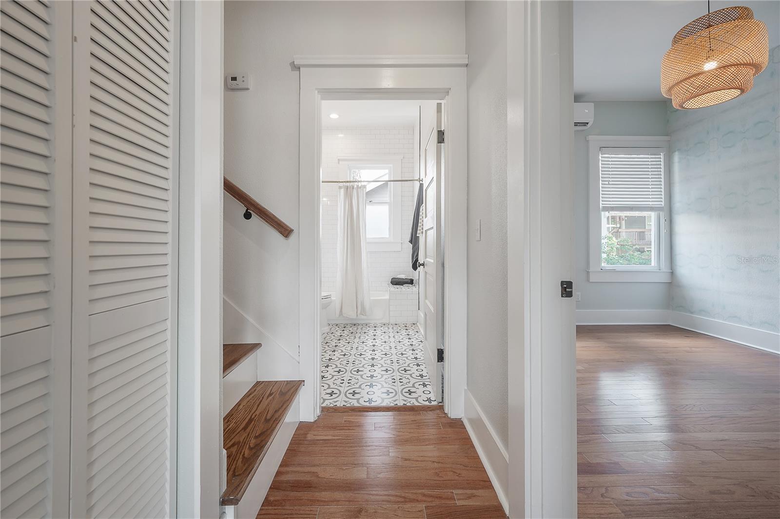 SEMINOLE HEIGHTS - Residential Lease