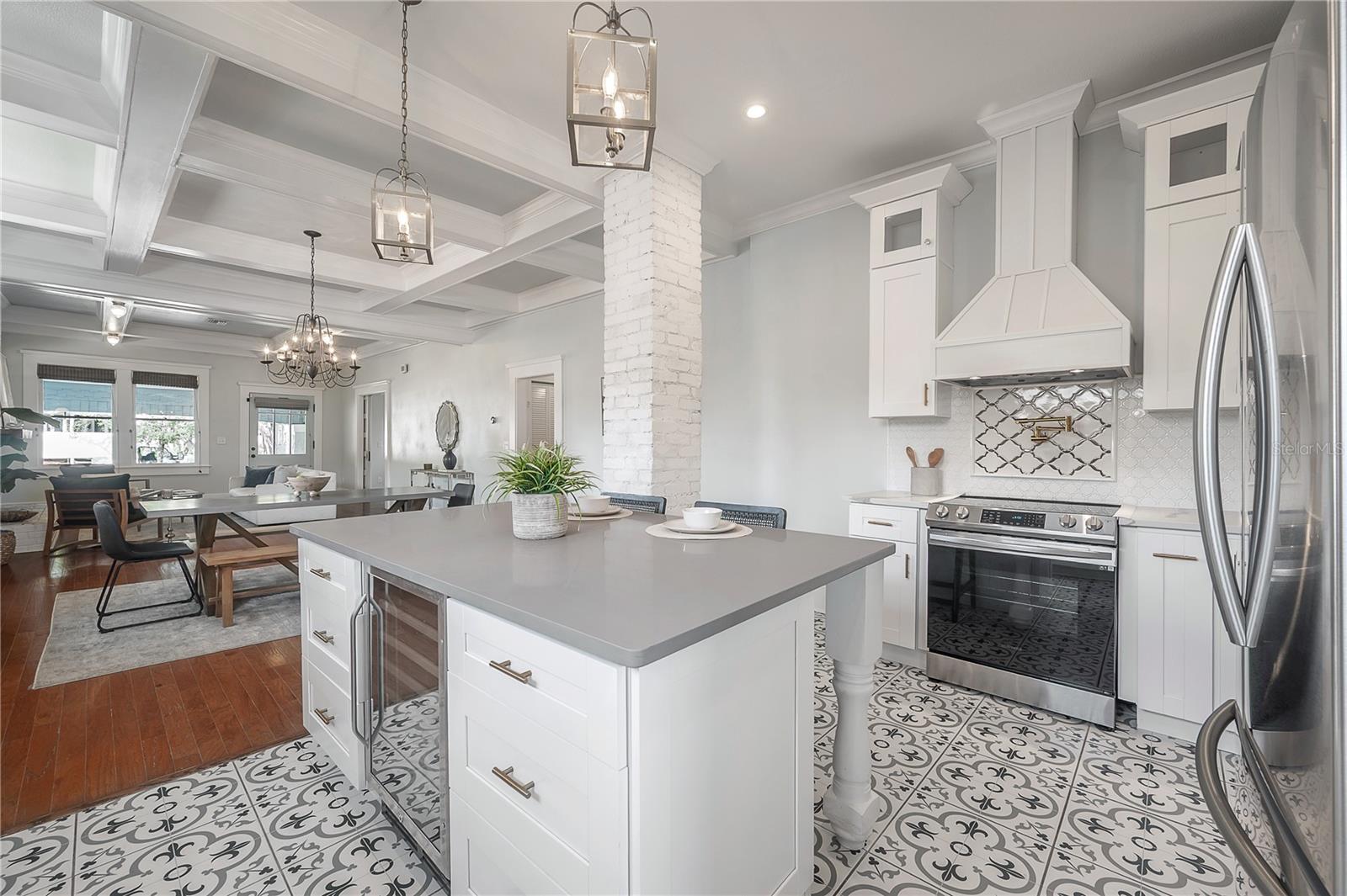 SEMINOLE HEIGHTS - Residential Lease