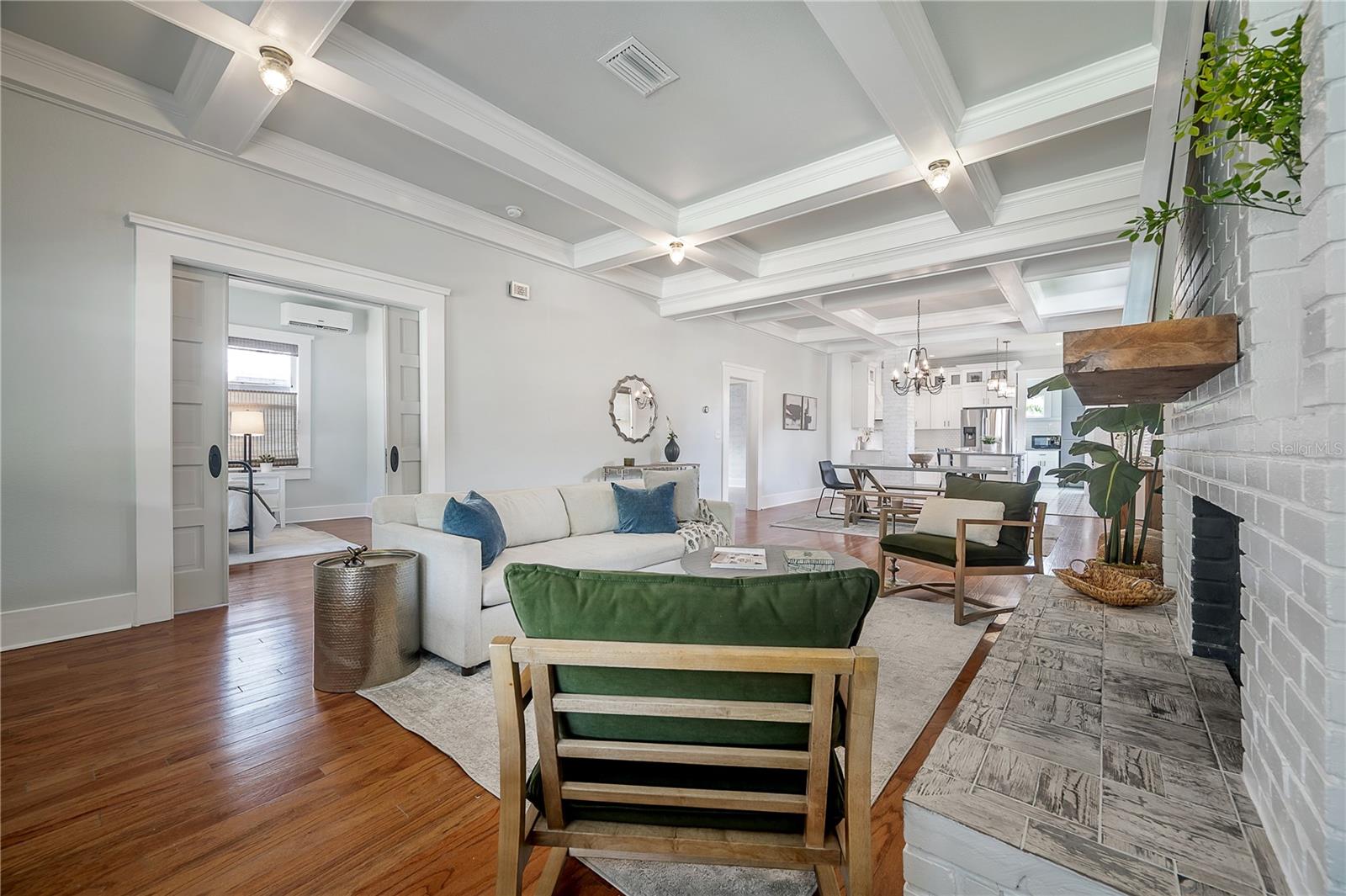 SEMINOLE HEIGHTS - Residential Lease