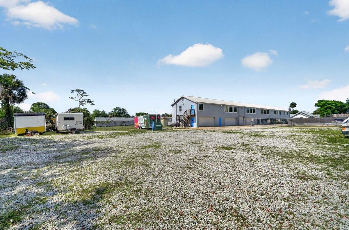 MASON & CARSWELLS HOLLY HILL - Commercial Sale
