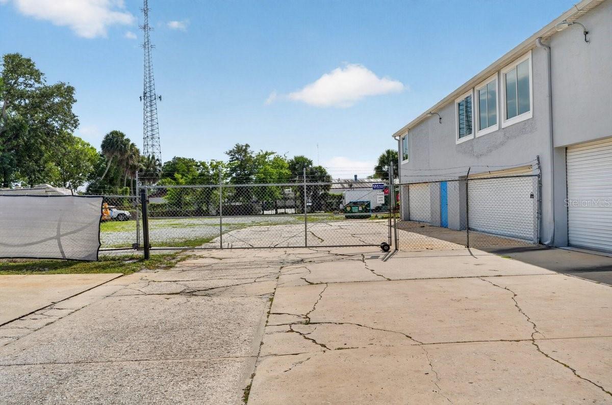 MASON & CARSWELLS HOLLY HILL - Commercial Sale
