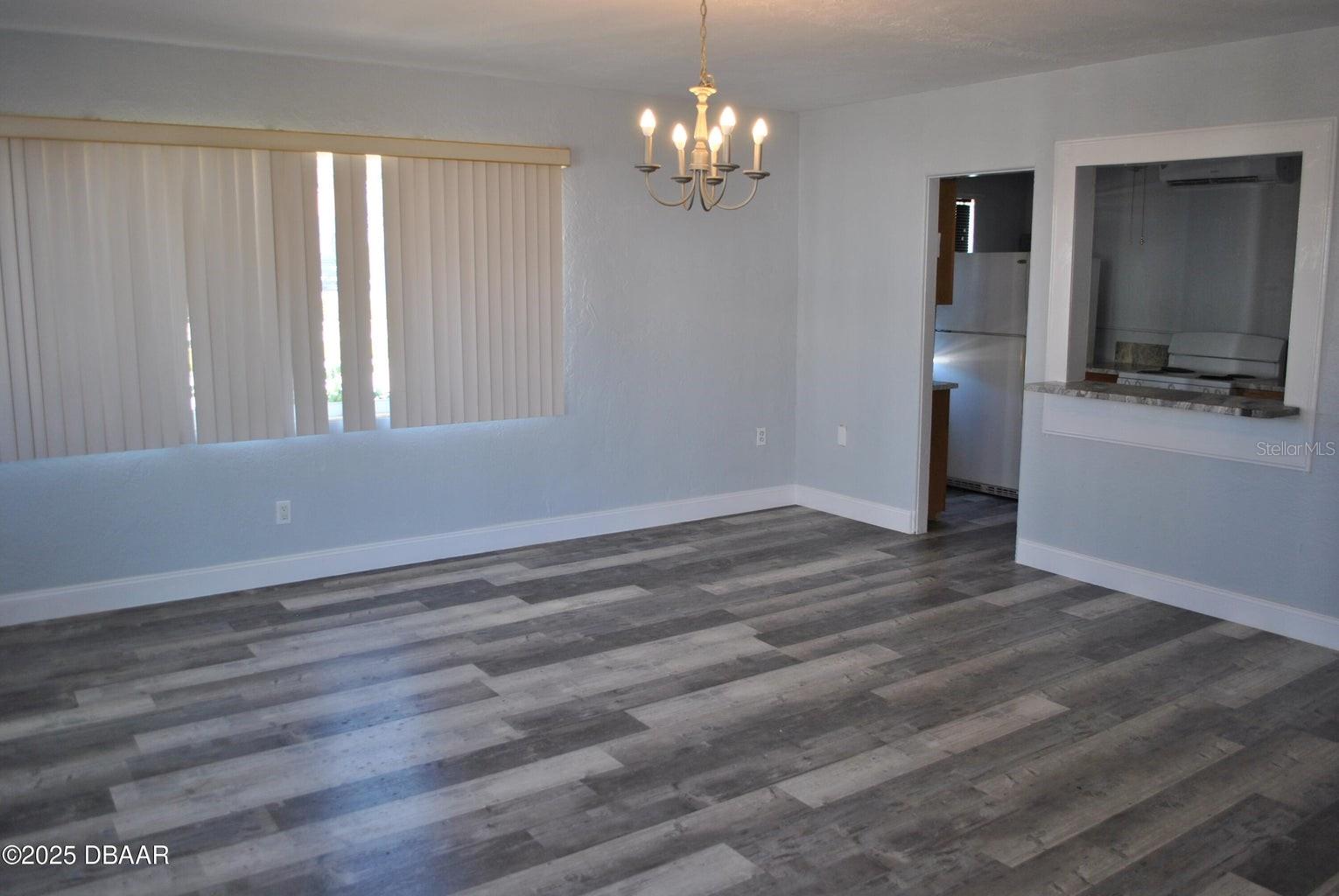 MASON & CARSWELLS HOLLY HILL - Commercial Sale