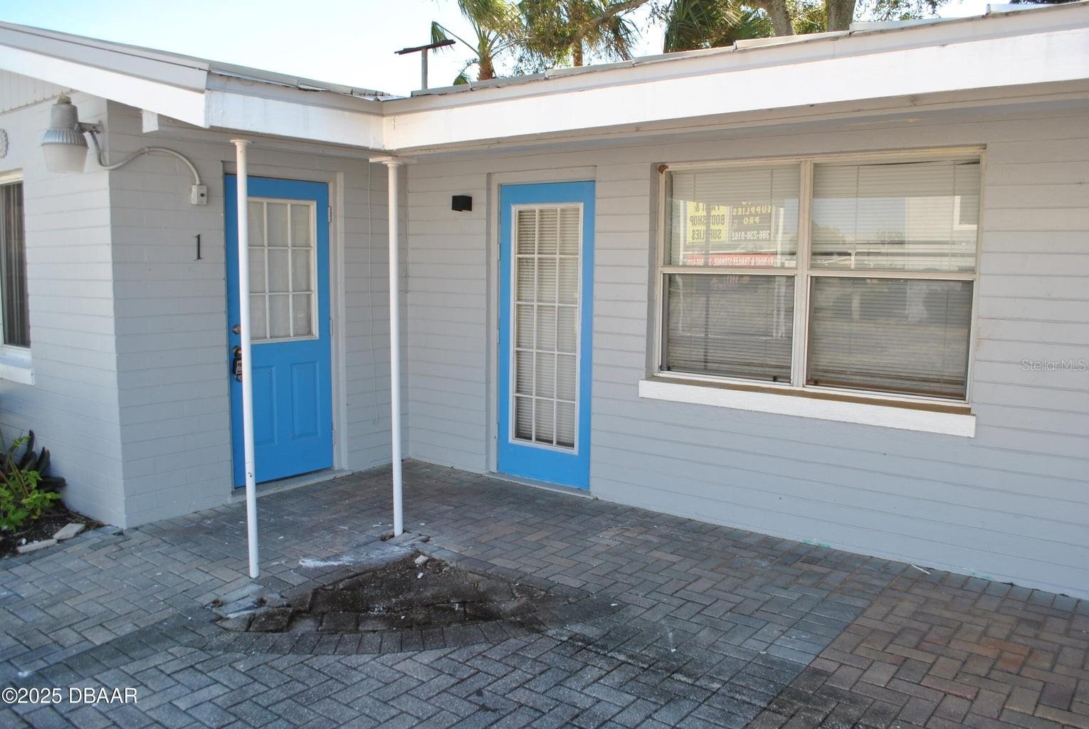 MASON & CARSWELLS HOLLY HILL - Commercial Sale