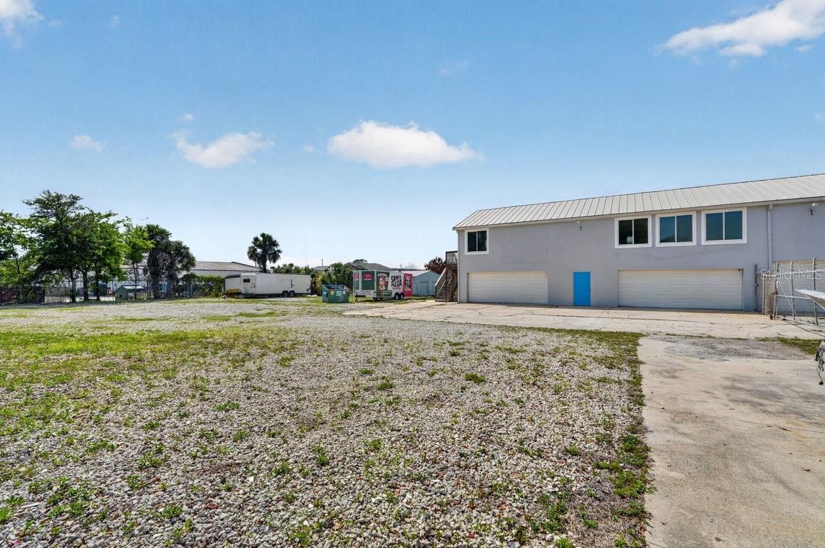 MASON & CARSWELLS HOLLY HILL - Commercial Sale