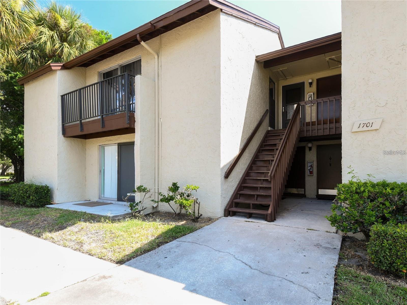 WOODSIDE VILLAGE CONDO - Residential Lease