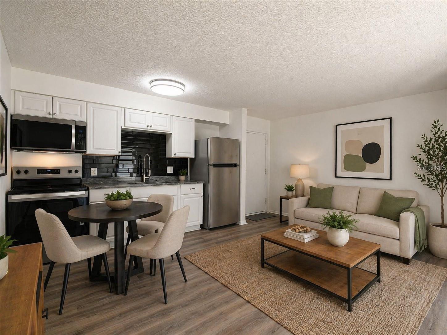WOODSIDE VILLAGE CONDO - Residential Lease