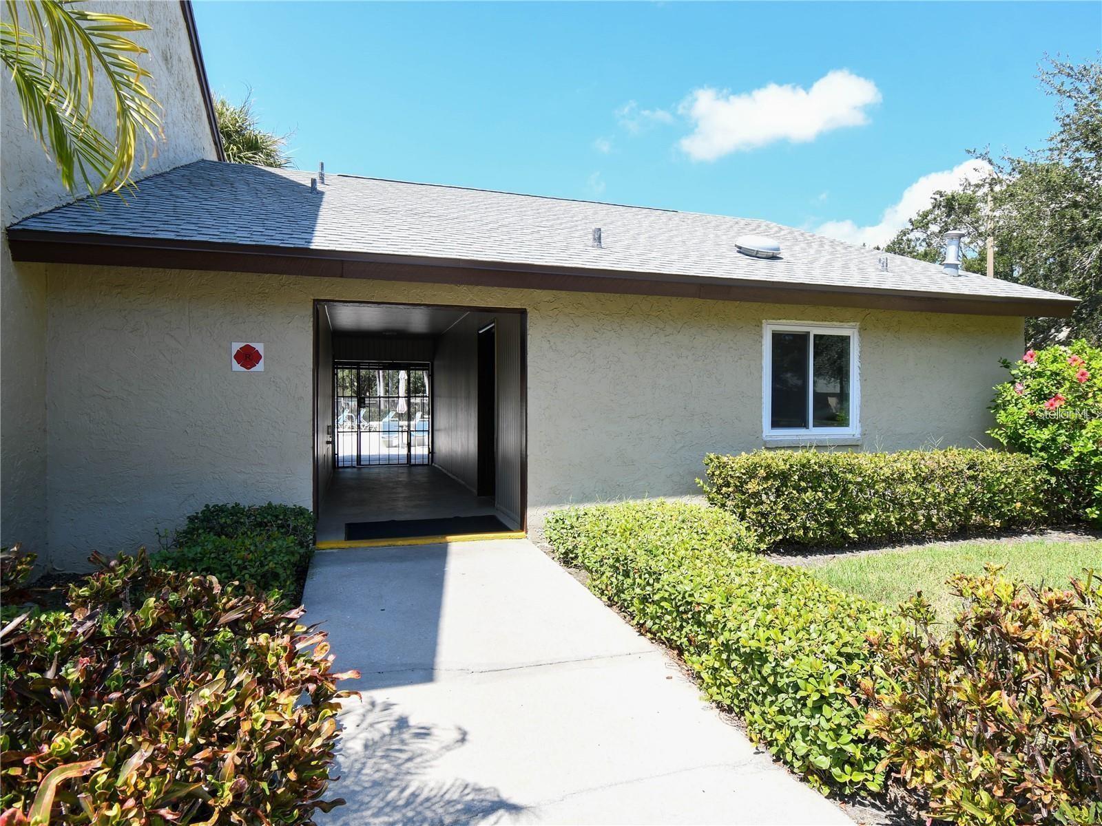 WOODSIDE VILLAGE CONDO - Residential Lease