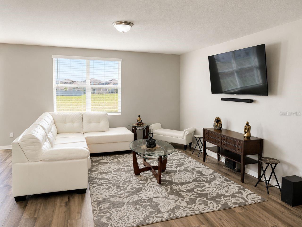ALFORD OAKS - Residential