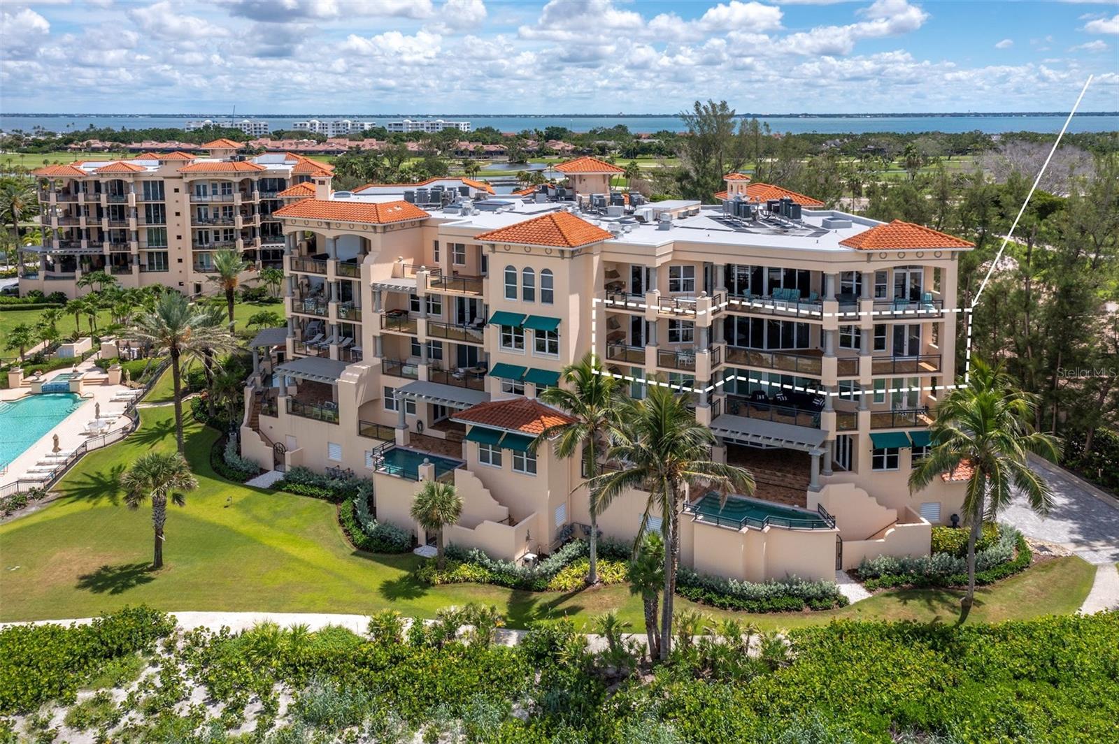 VIZCAYA AT LONGBOAT KEY PH 01 - Residential
