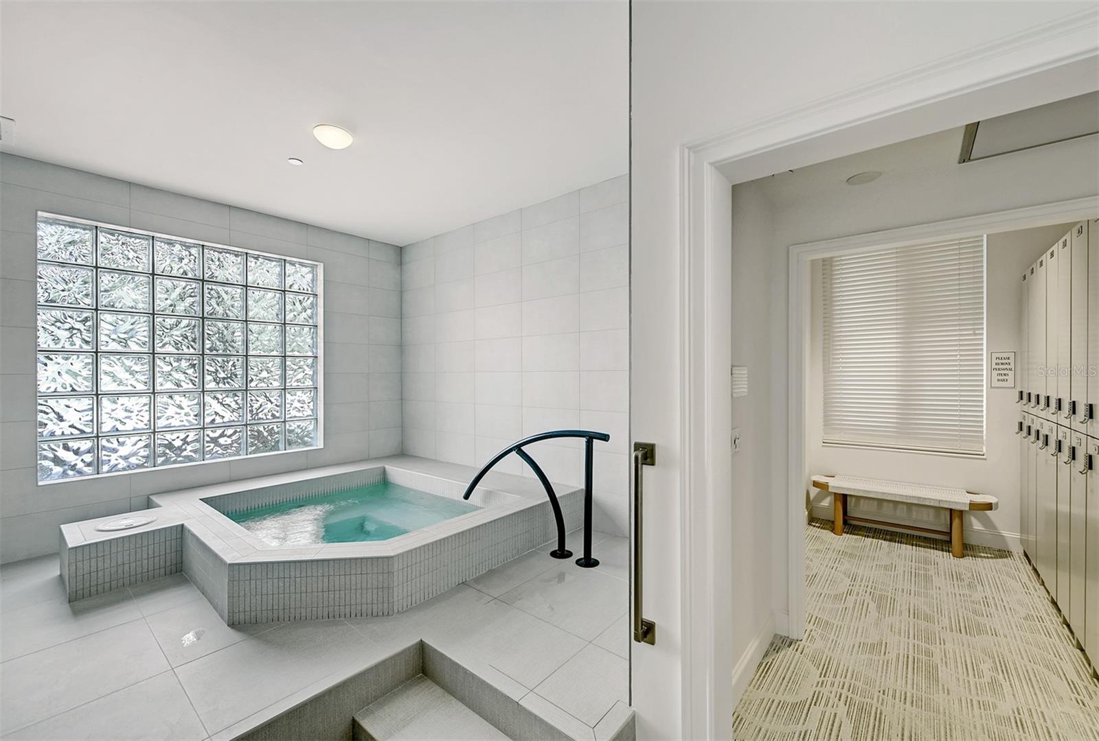 WATER CLUB 01 AT LONGBOAT KEY - Residential