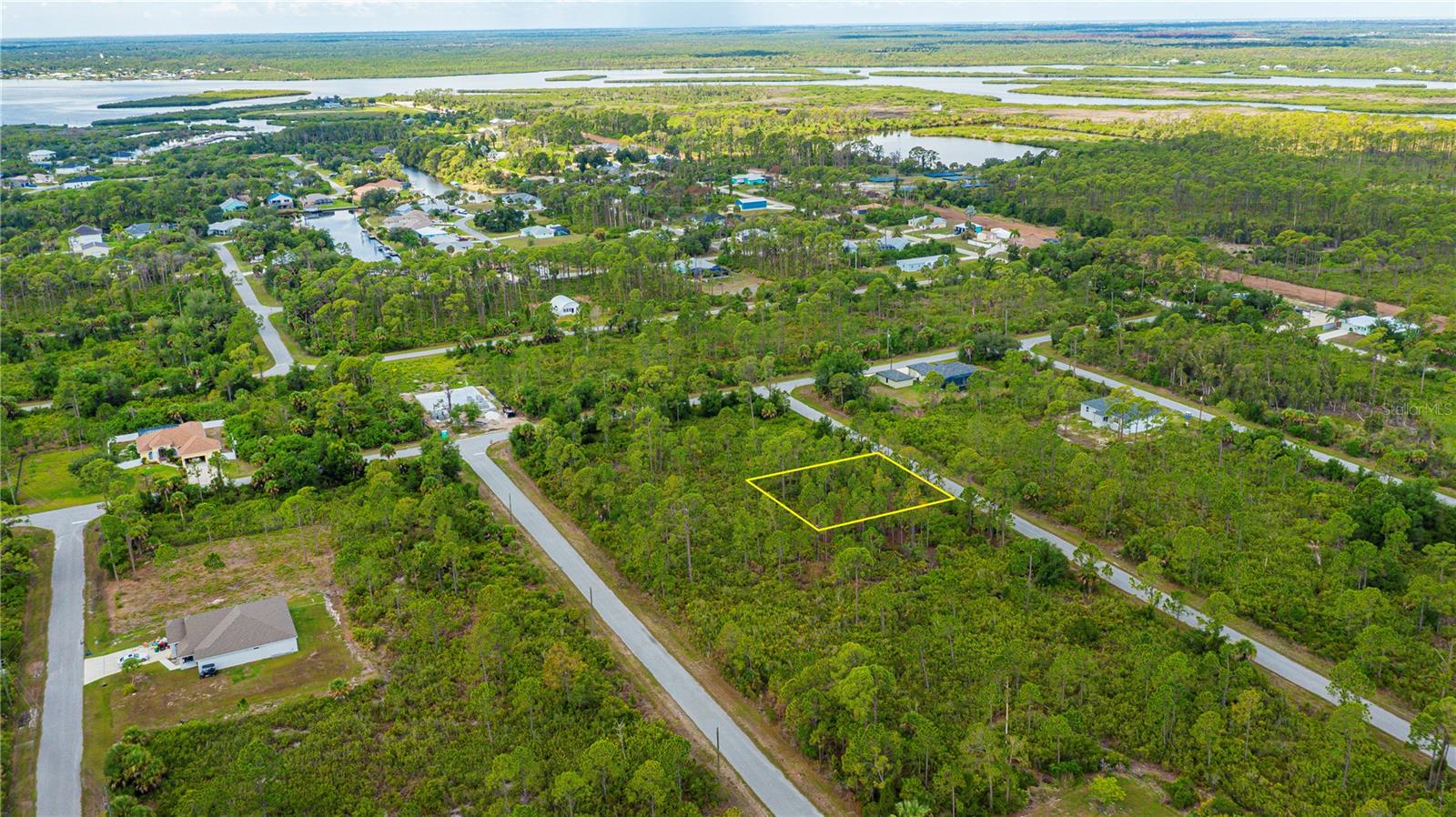 PORT CHARLOTTE SEC 047 - Land