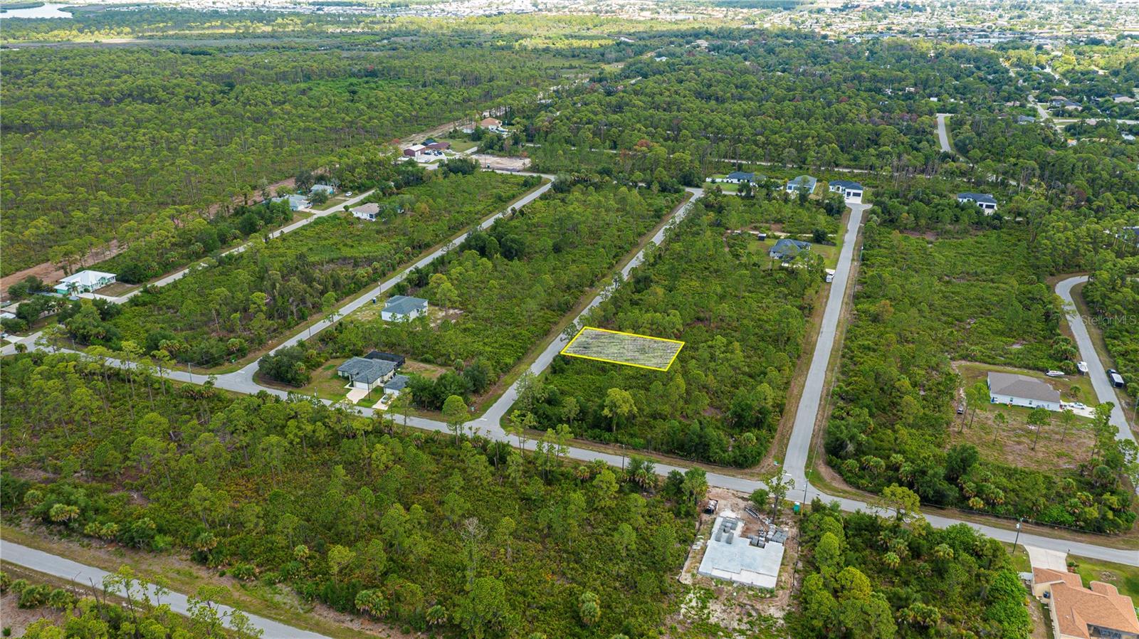 PORT CHARLOTTE SEC 047 - Land