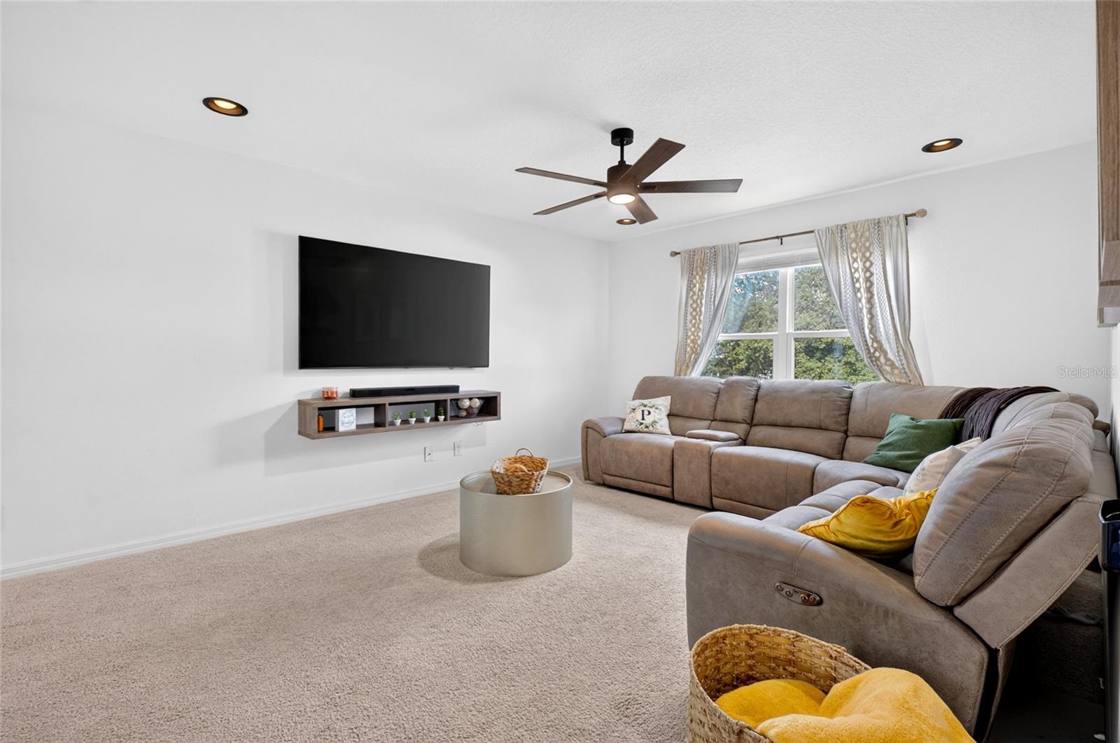 CYPRESS OAKS PH III - Residential