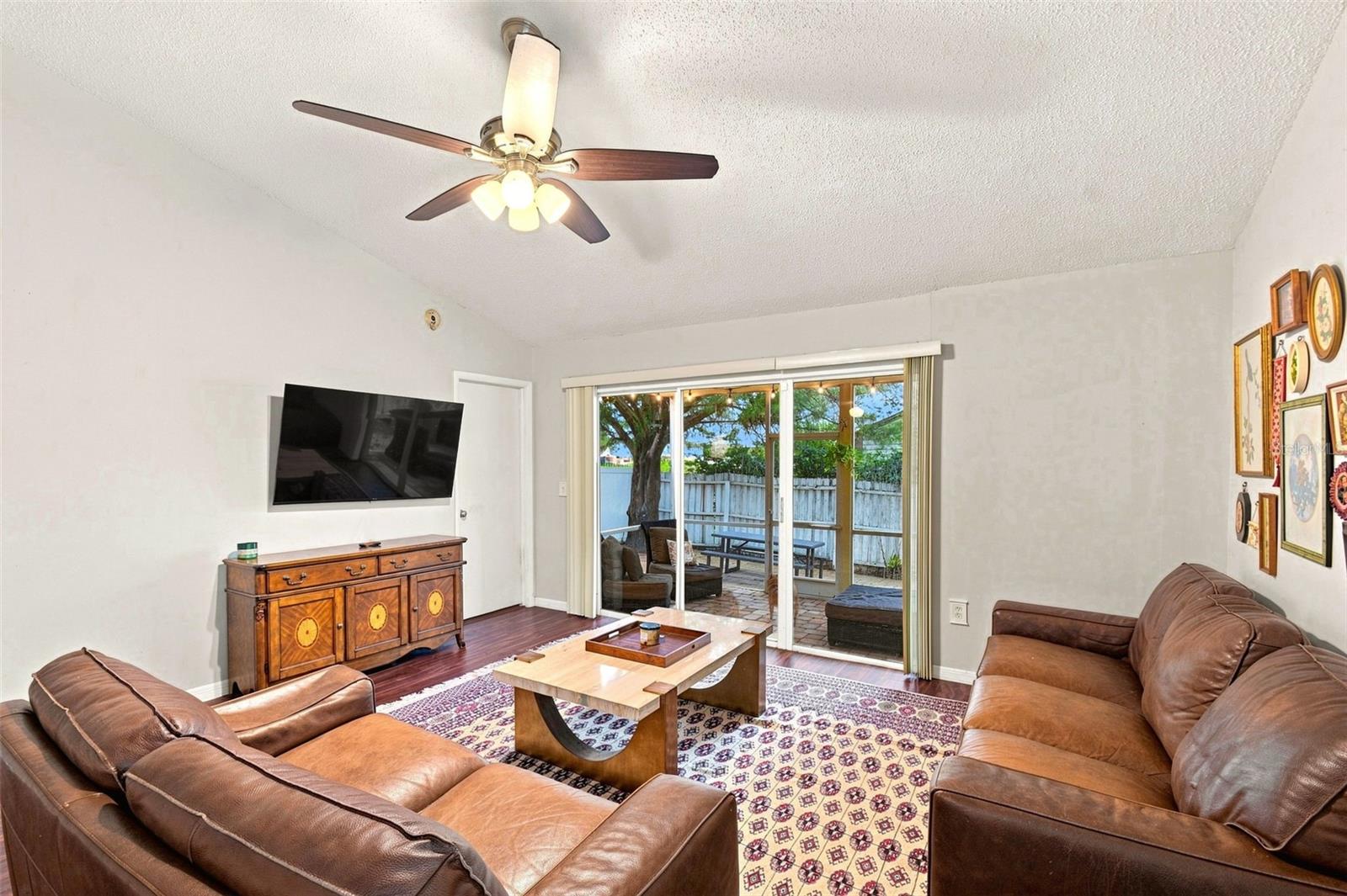 WESTLAKE MANOR UNIT 2B - Residential