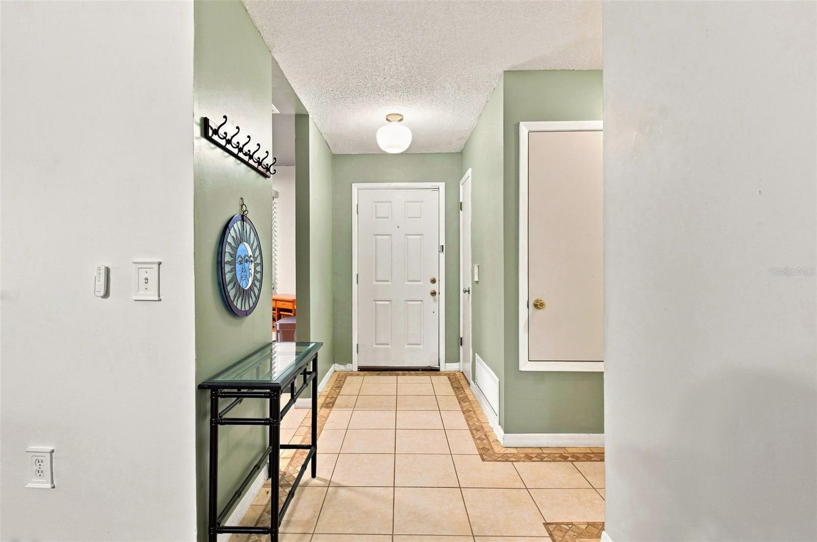 WESTLAKE MANOR UNIT 2B - Residential