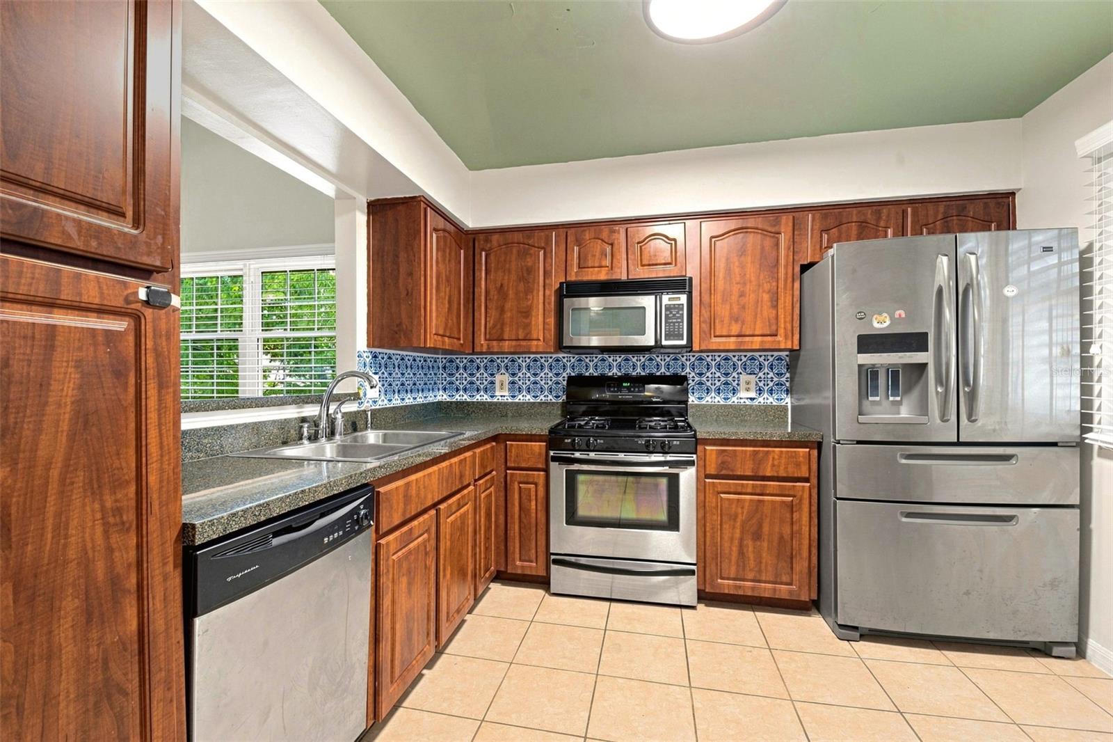 WESTLAKE MANOR UNIT 2B - Residential