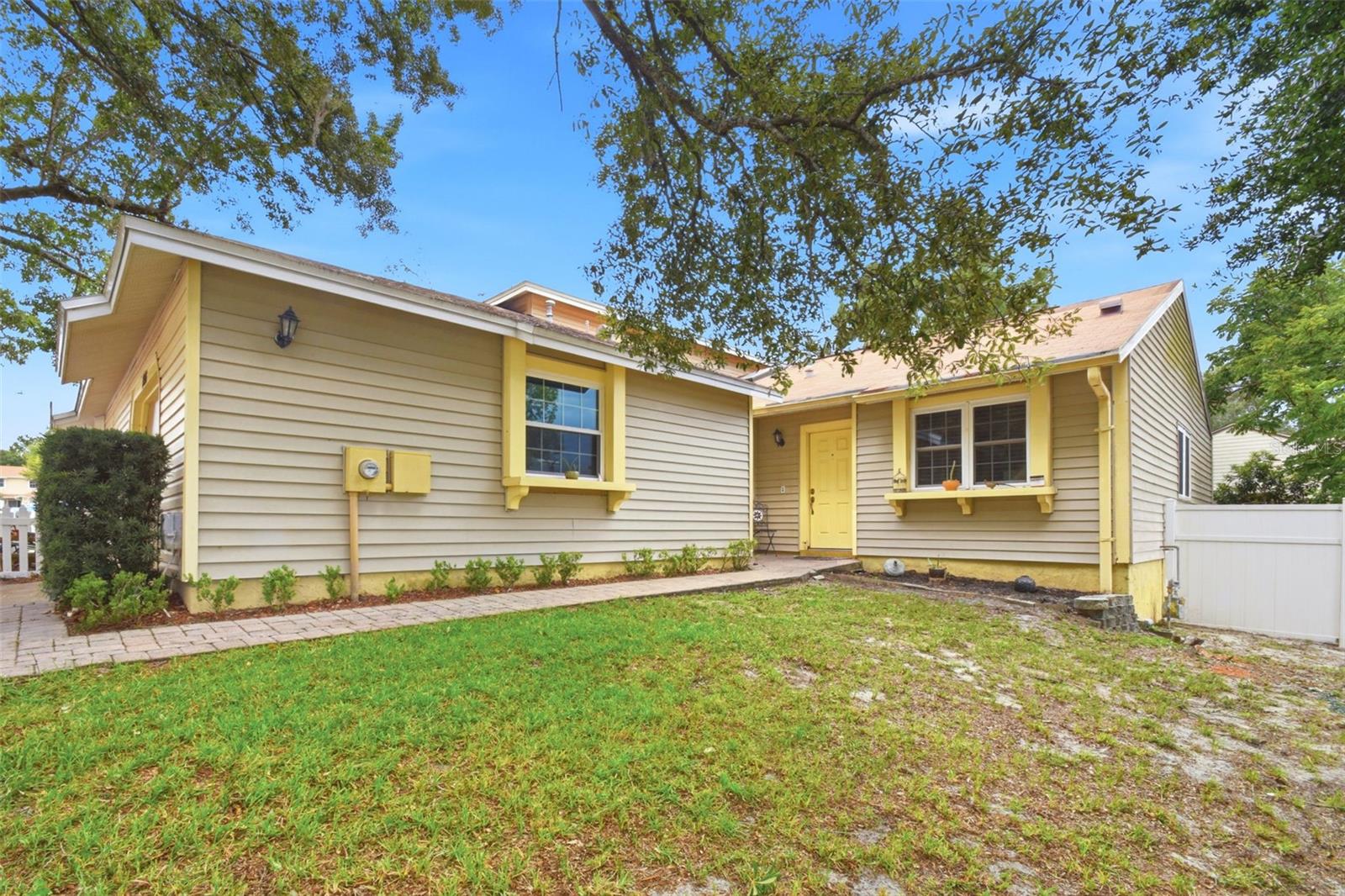 WESTLAKE MANOR UNIT 2B - Residential