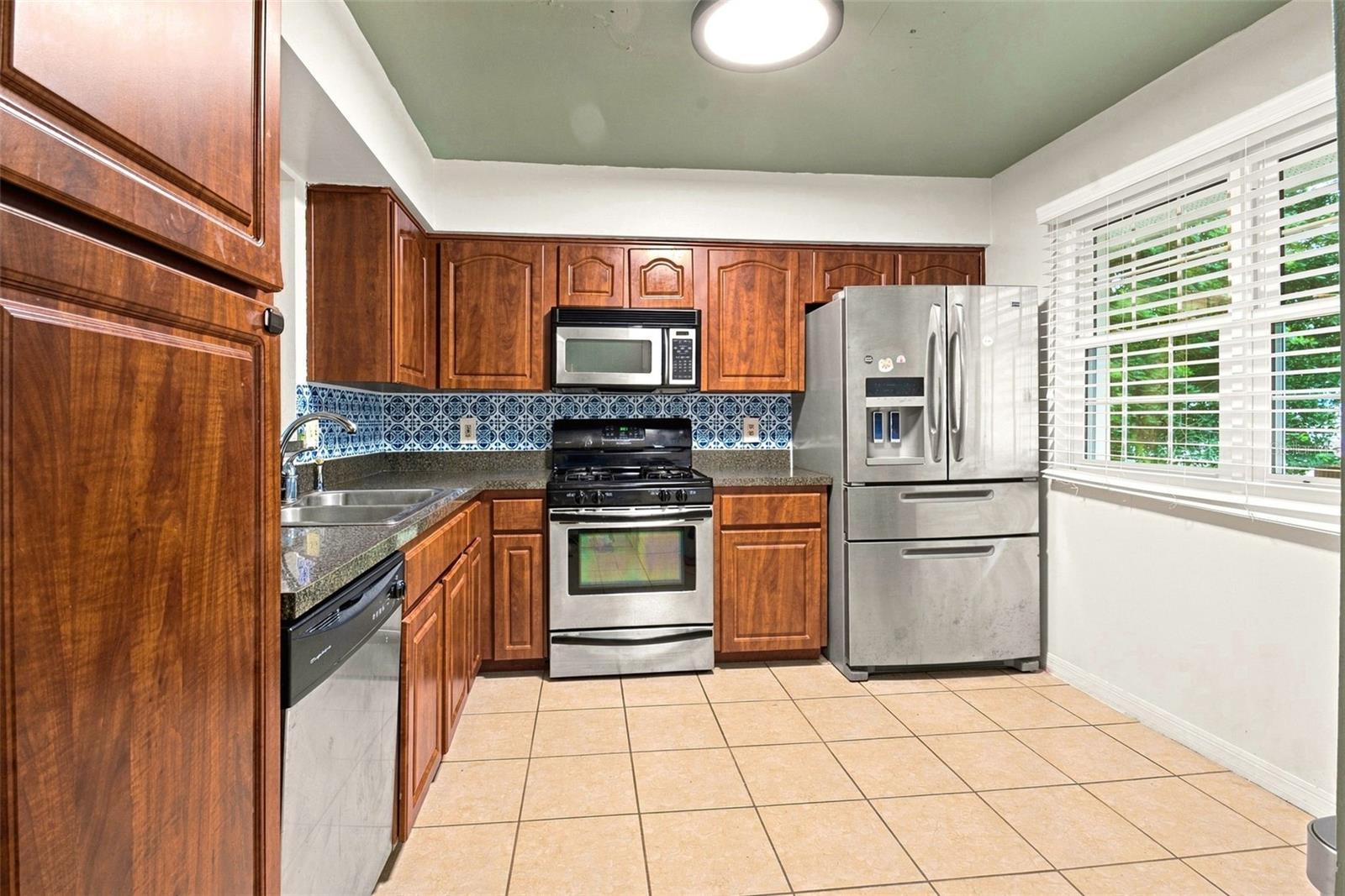 WESTLAKE MANOR UNIT 2B - Residential