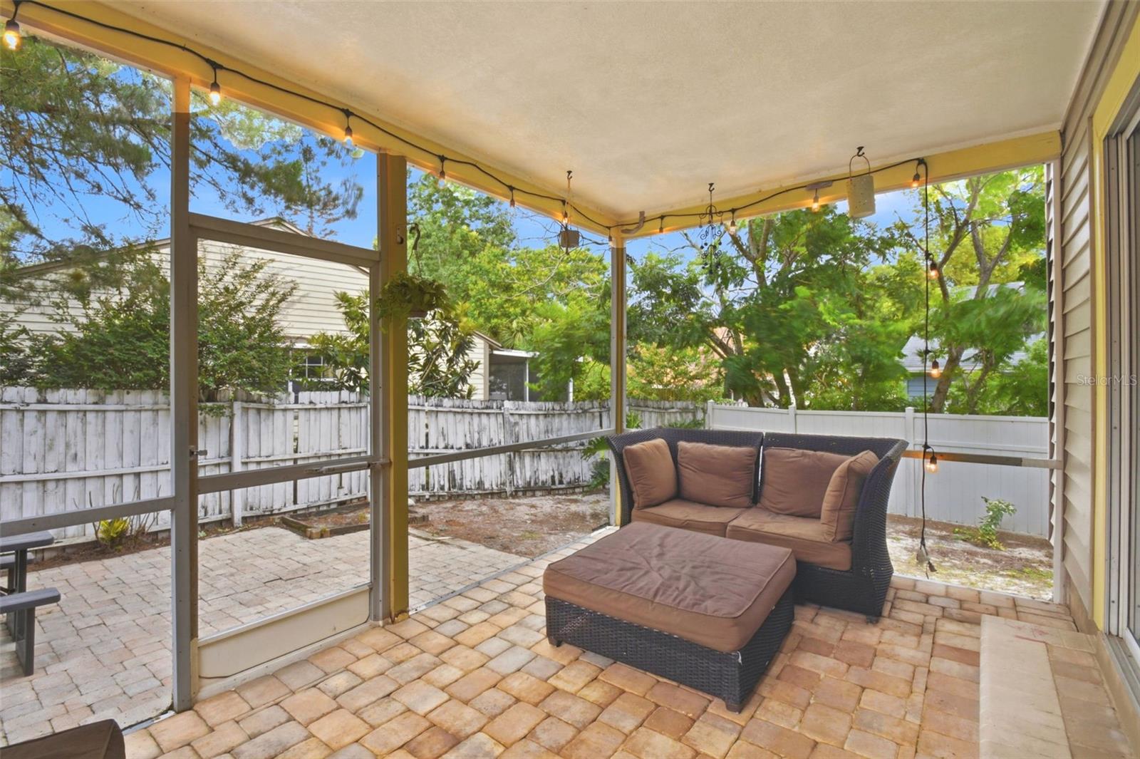 WESTLAKE MANOR UNIT 2B - Residential