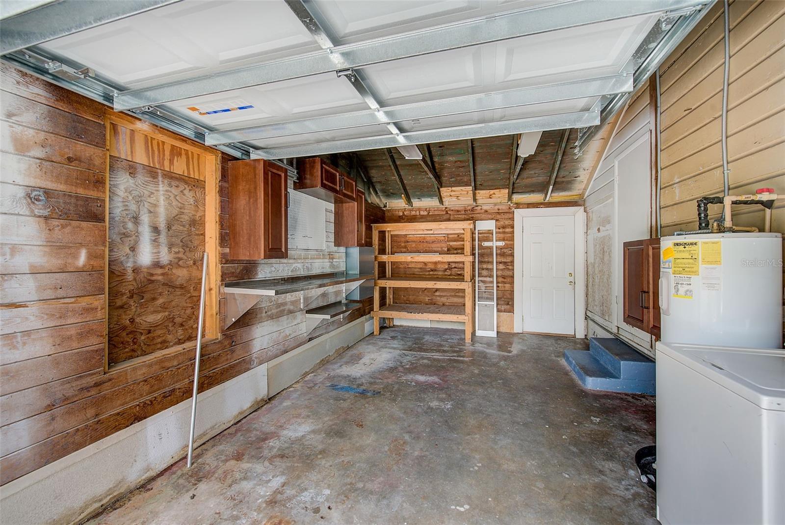 SUNSET POINT 2ND ADD - Residential