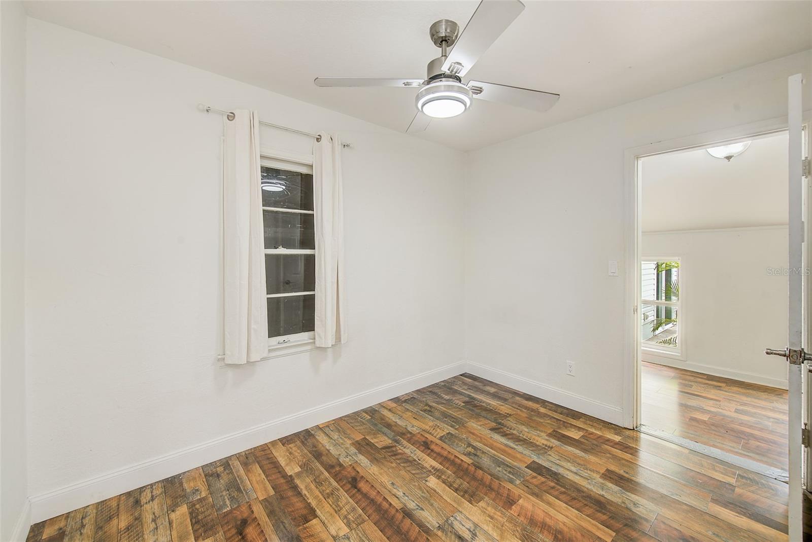SUNSET POINT 2ND ADD - Residential
