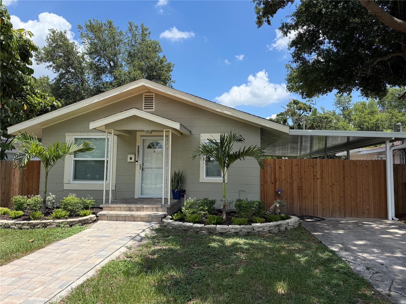 ROUSE MANOR - Residential Lease