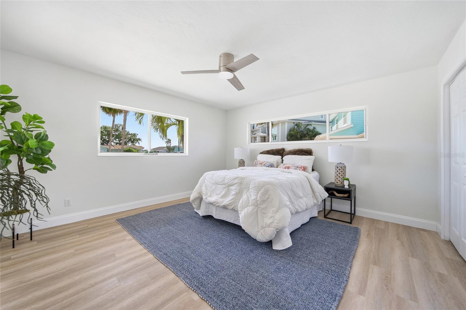REDINGTON BEACH HOMES 6TH ADD - Residential