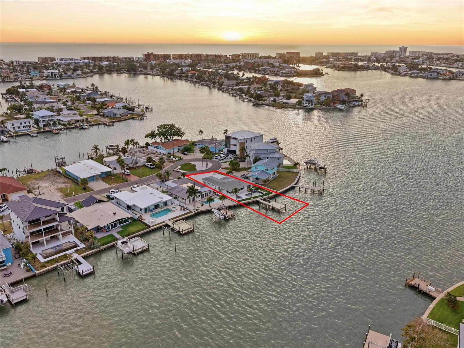 REDINGTON BEACH HOMES 6TH ADD - Residential