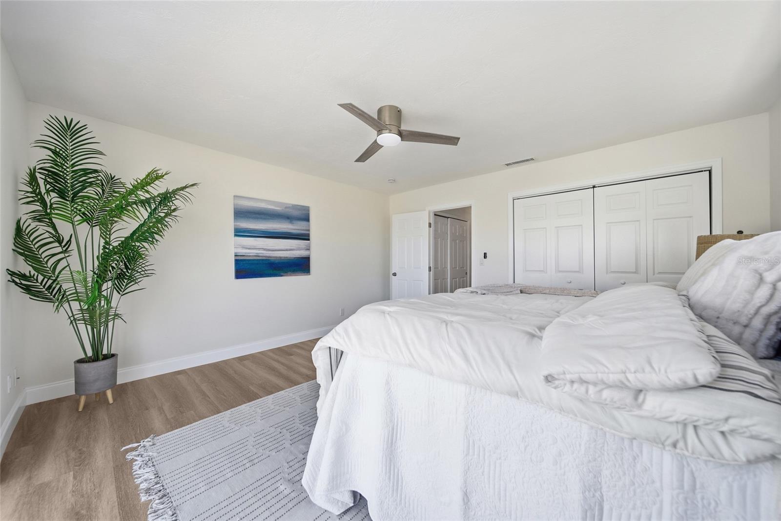 REDINGTON BEACH HOMES 6TH ADD - Residential