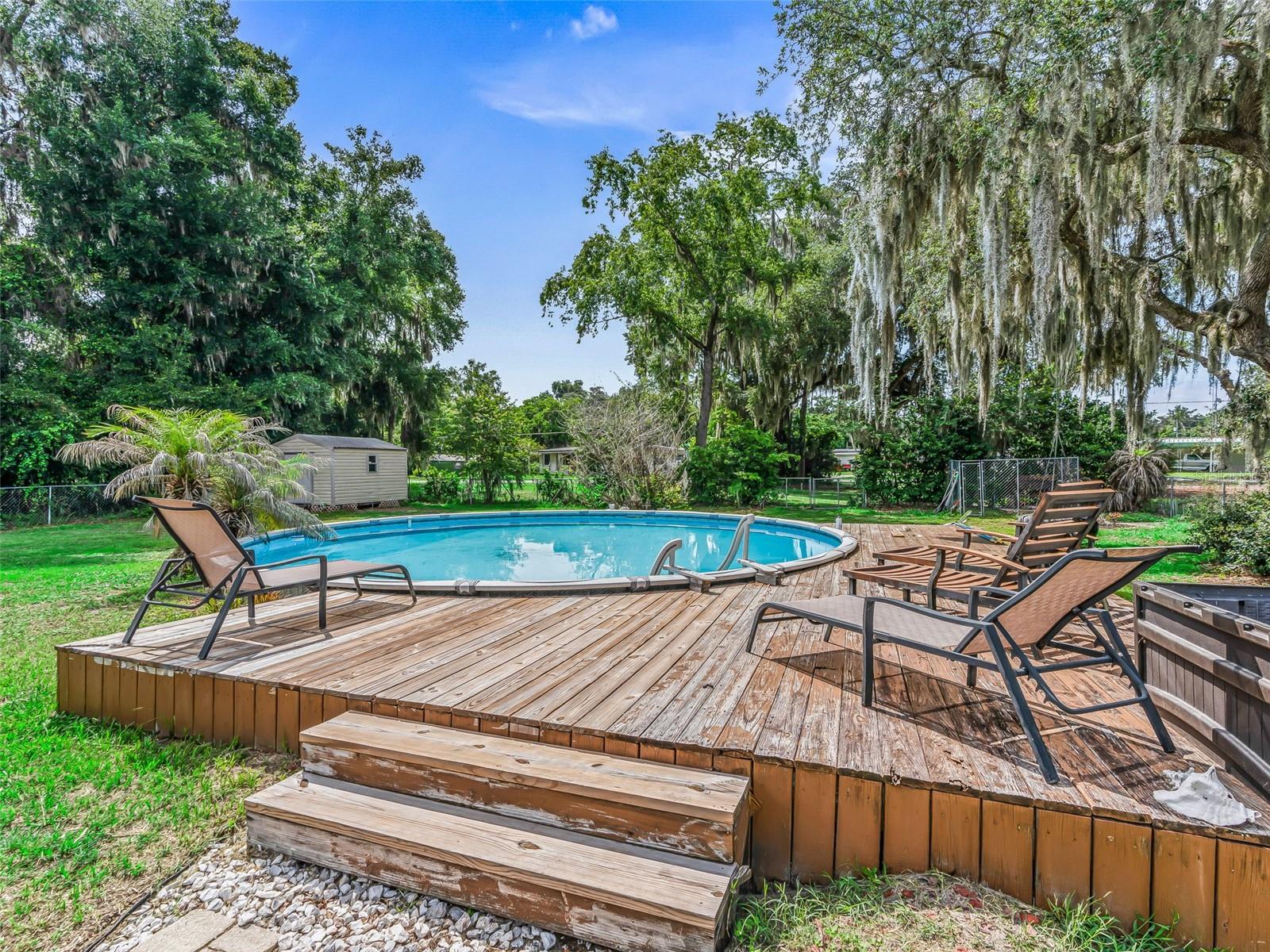 TRACYS POINT 3RD ADD - Residential