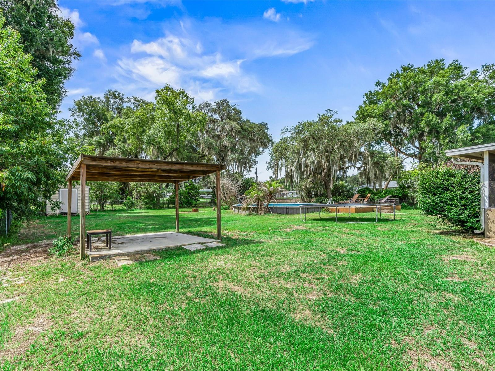 TRACYS POINT 3RD ADD - Residential